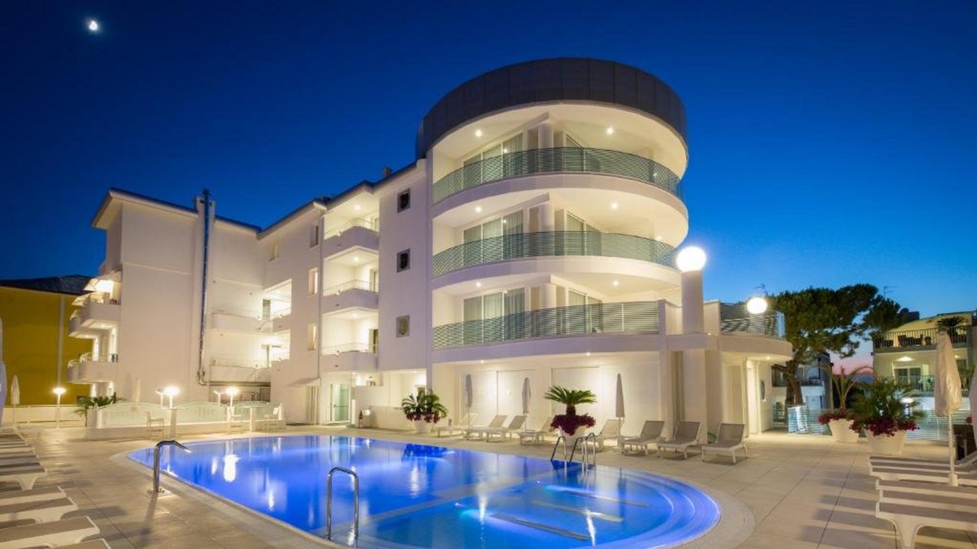 Eröffnung & Abschluss | Venetien - 4*S International Beach Hotel Eröffnung & Abschluss | Venetien - 4*S International Beach Hotel