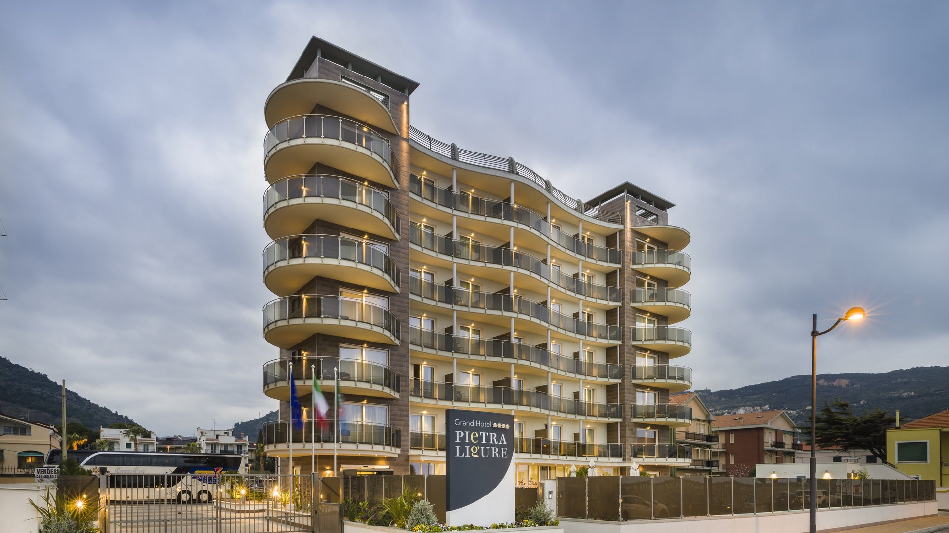 Eröffnung & Abschluss | Ligurien - 4* Grand Hotel Pietra Ligure Eröffnung & Abschluss | Ligurien - 4* Grand Hotel Pietra Ligure
