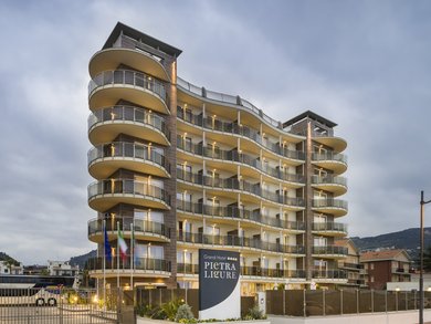 Eröffnung & Abschluss | Ligurien - 4* Hotel Ai Pozzi Village Eröffnung & Abschluss | Ligurien - 4* Hotel Ai Pozzi Village