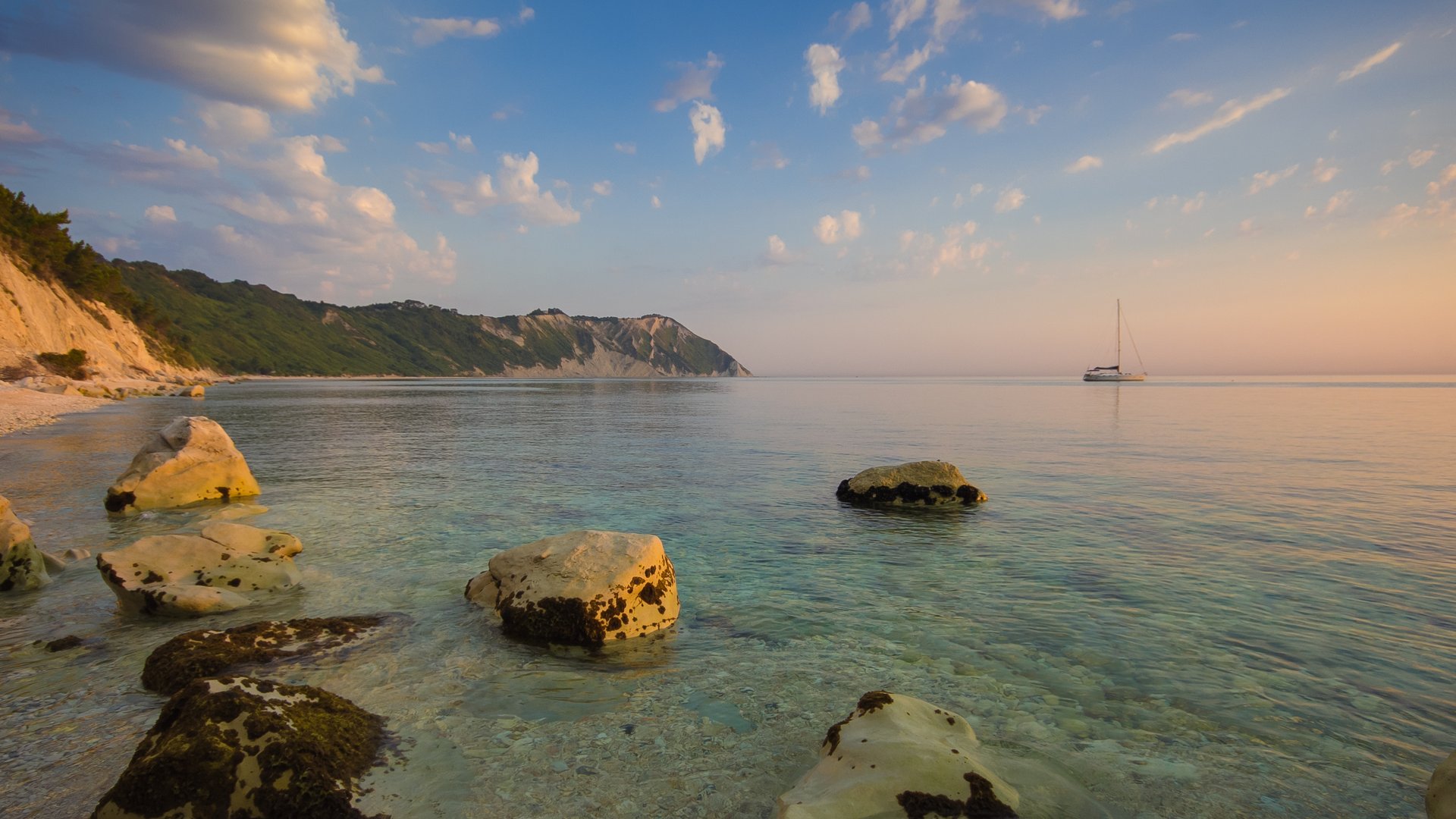 Marche, Abruzzo e Molise - Conero e dintorni: territorio d’aMare