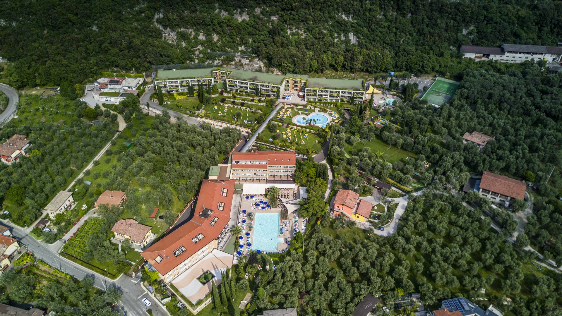 Gardasee - 4* Hotel Majestic Palace