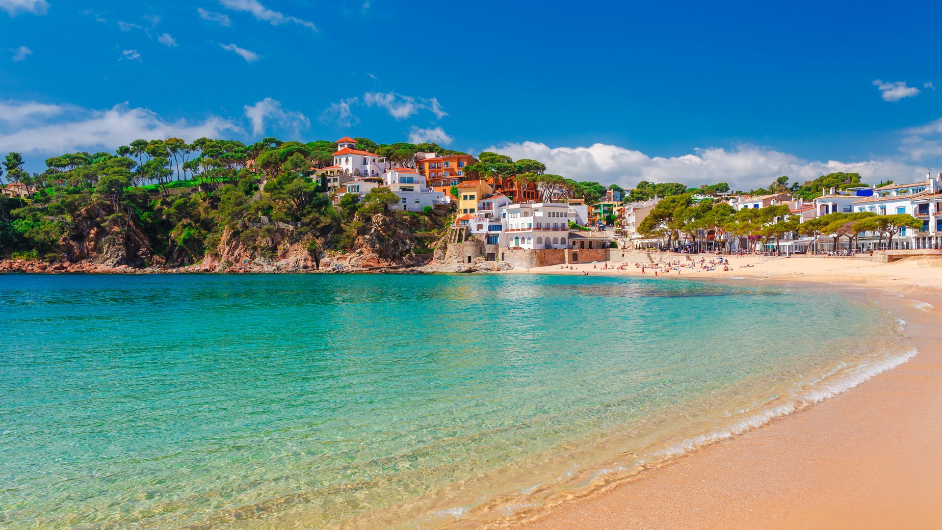 Spagna - Costa Brava: sentieri panoramici e delizie culinarie Spagna - Costa Brava: sentieri panoramici e delizie culinarie