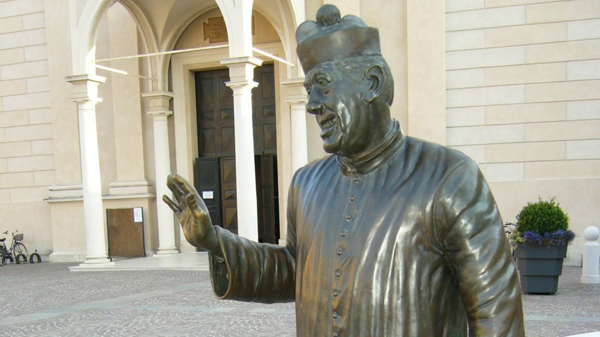 Emilia Romagna - Don Camillo & Peppone Emilia Romagna - Don Camillo & Peppone