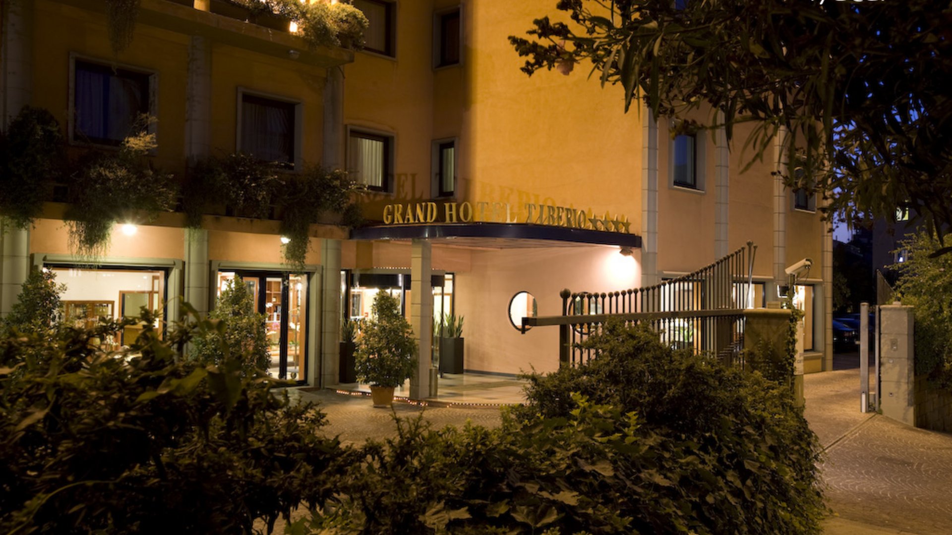 Rom - 4* Grand Hotel Tiberio