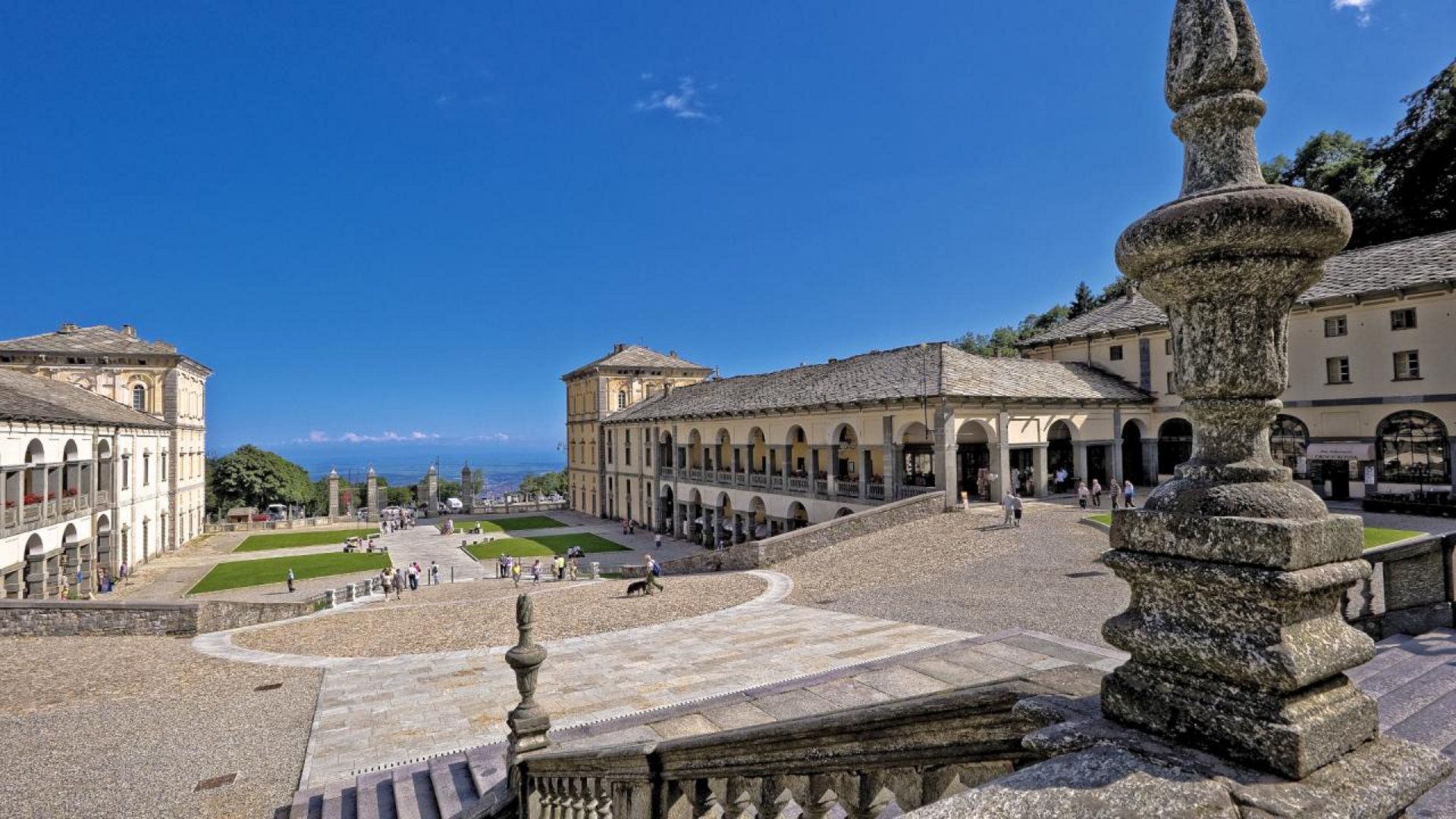 Piemonte e Valle d'Aosta - Biella e borghi della Valsesia