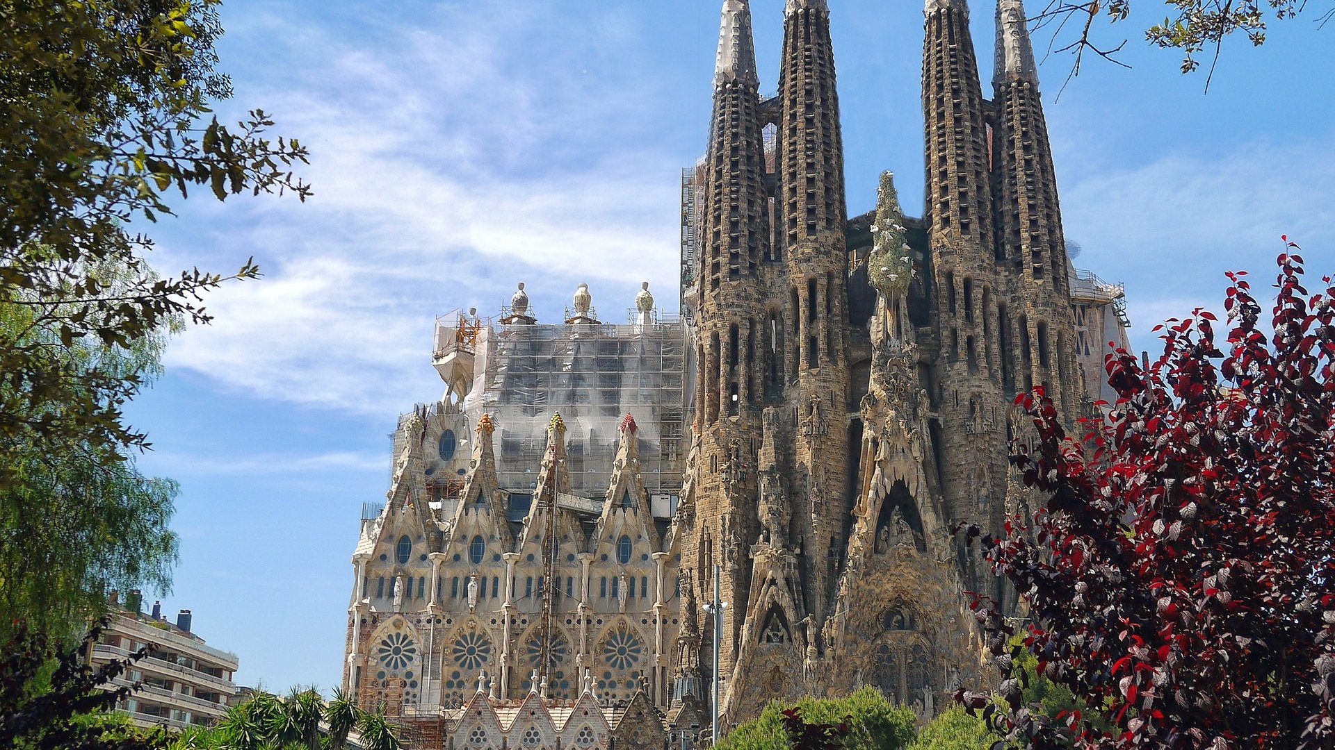 Barcelona, Dalì and authentic Catalunya