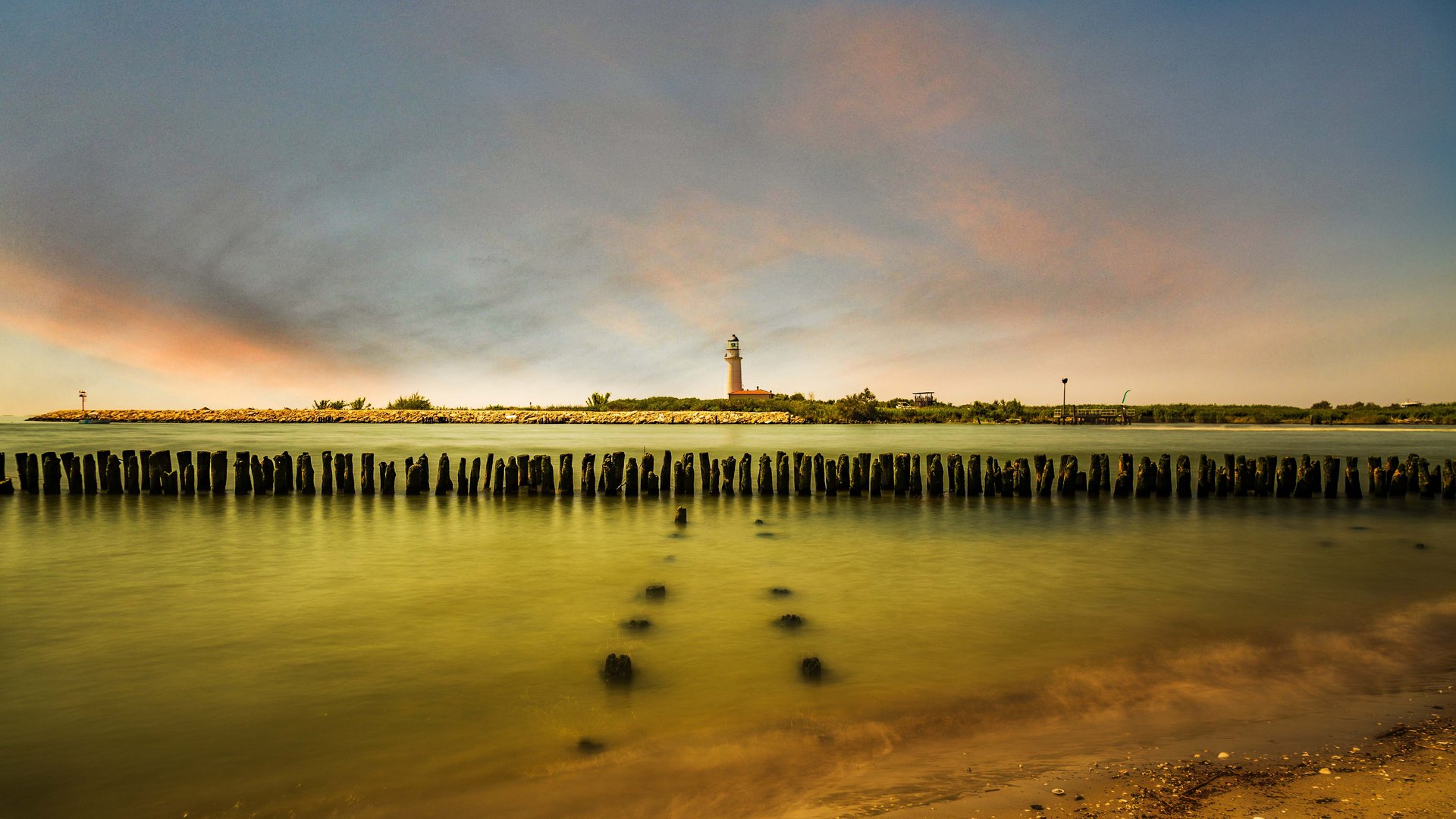 Veneto - Ferrara, Chioggia e il Delta del Po