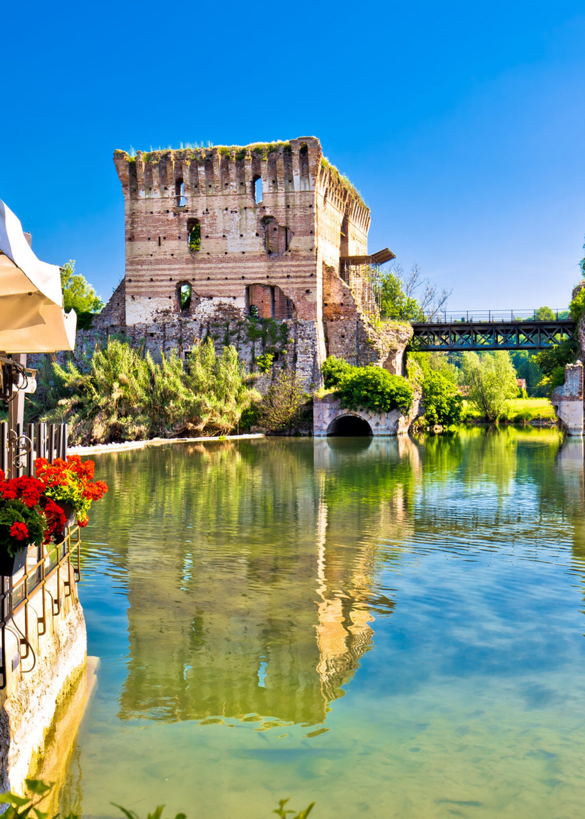 Italy's Hidden Gems: Group Tours to the Most Beautiful Villages