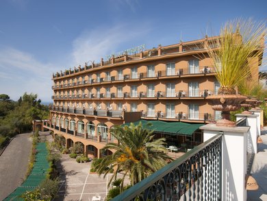 Sonderaktion November | Golf von Neapel - 4* Hotel Stabia