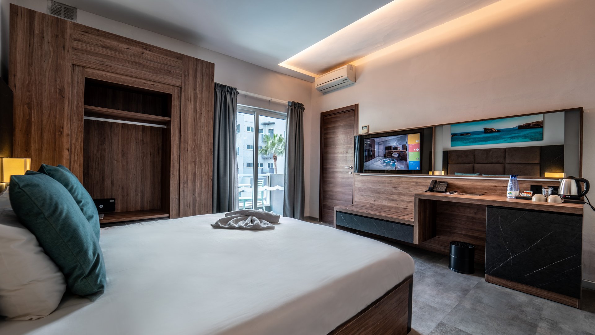 Silvester | Malta - 4* Pebbles Resort