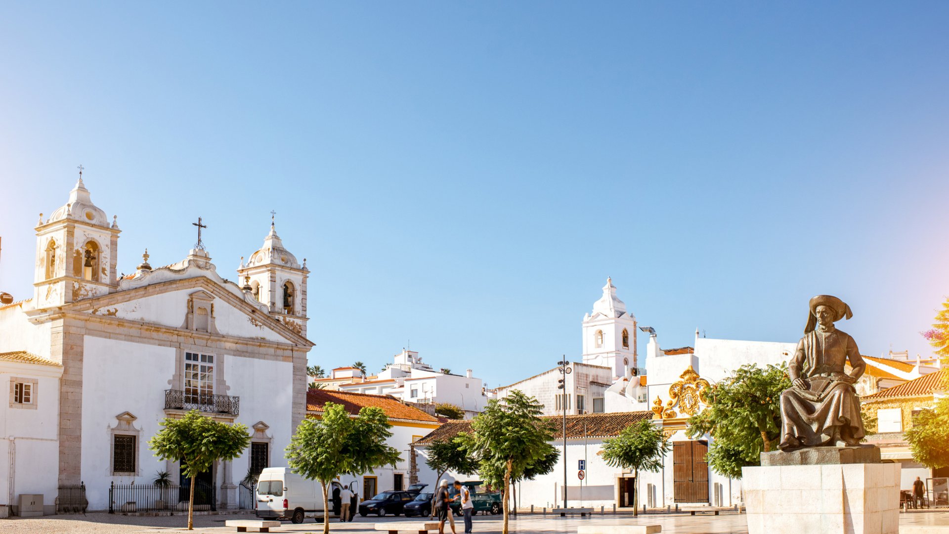 Algarve Group Tour: Orange Harvest, Coastal Towns & Wine – Iberian DMC