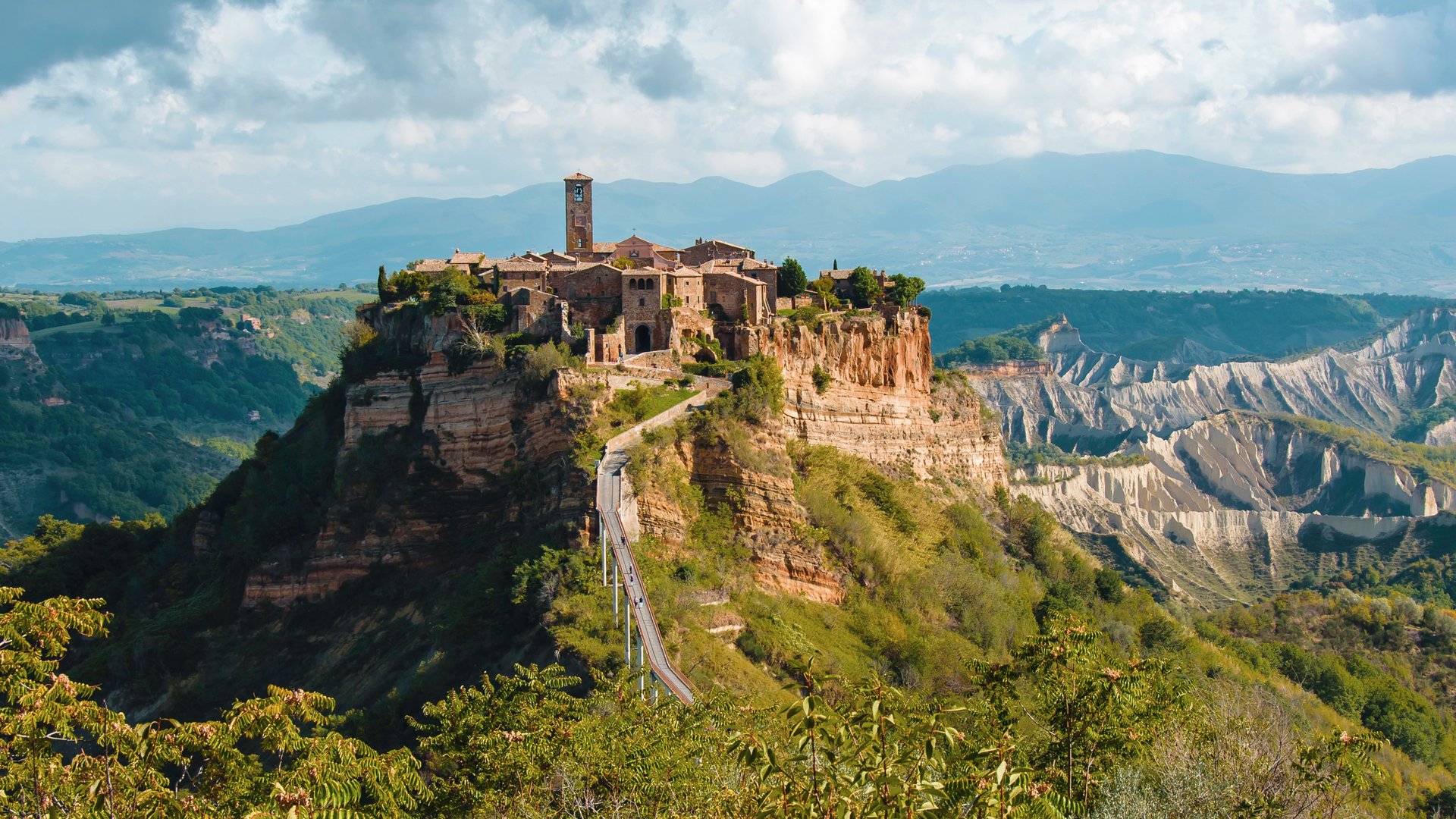 Tuscany & Beyond: A Journey Through Iconic Landscapes, History, and Flavors