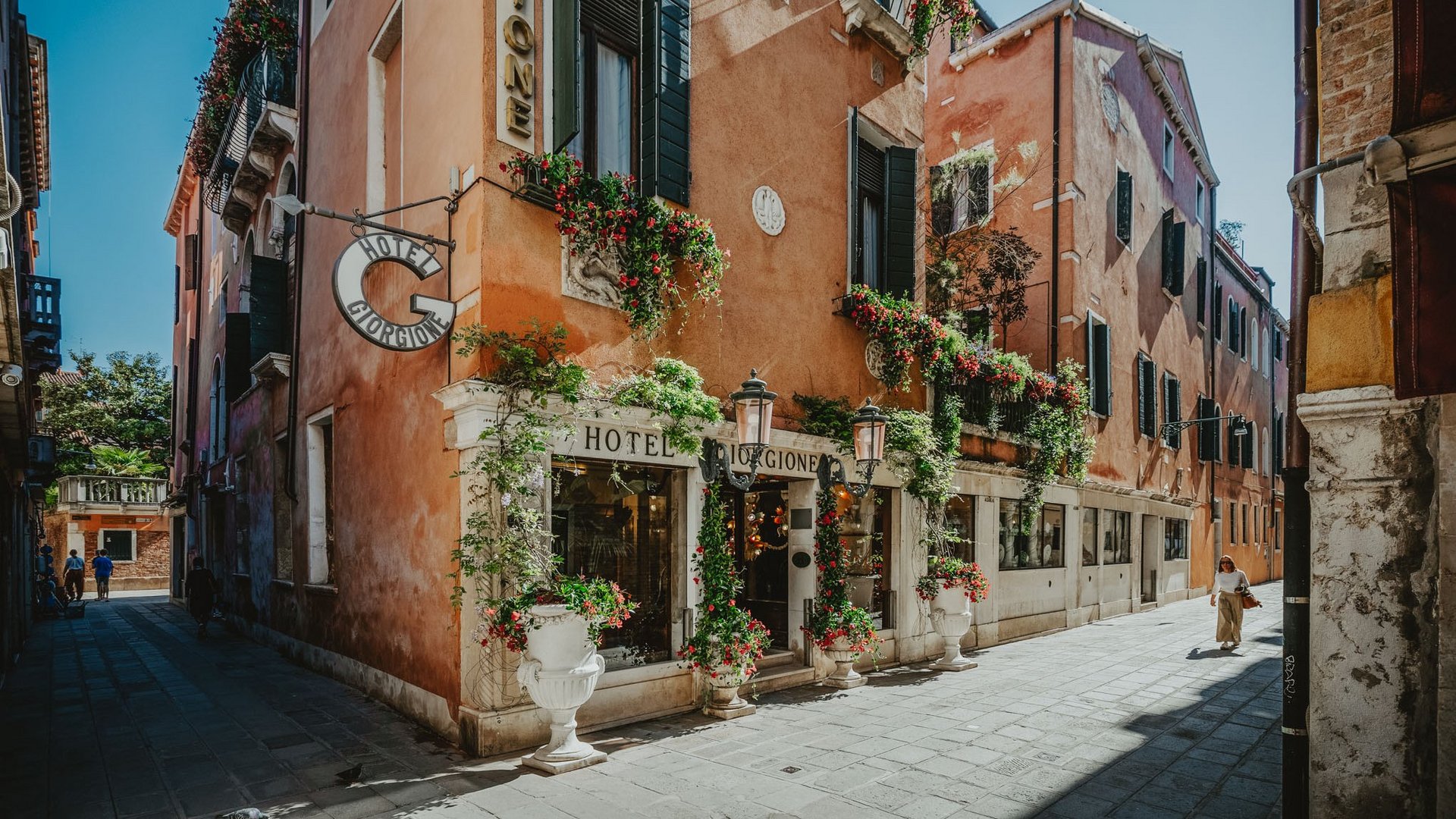 Michelangelo International Travel