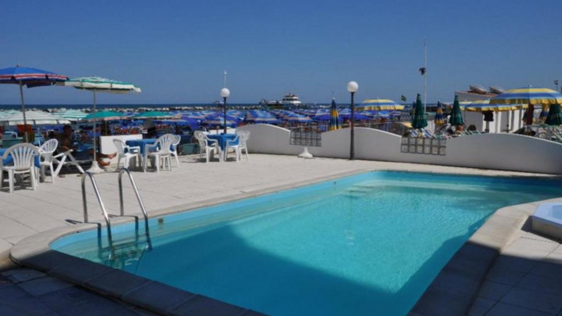 Badeurlaub an der unteren Adriaküste Badeurlaub an der unteren Adriaküste