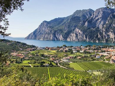 Nördlicher Gardasee - 3* Hotel Centrale | Gardasee, immer eine Reise wert! Nördlicher Gardasee - 3* Hotel Centrale | Gardasee, immer eine Reise wert!