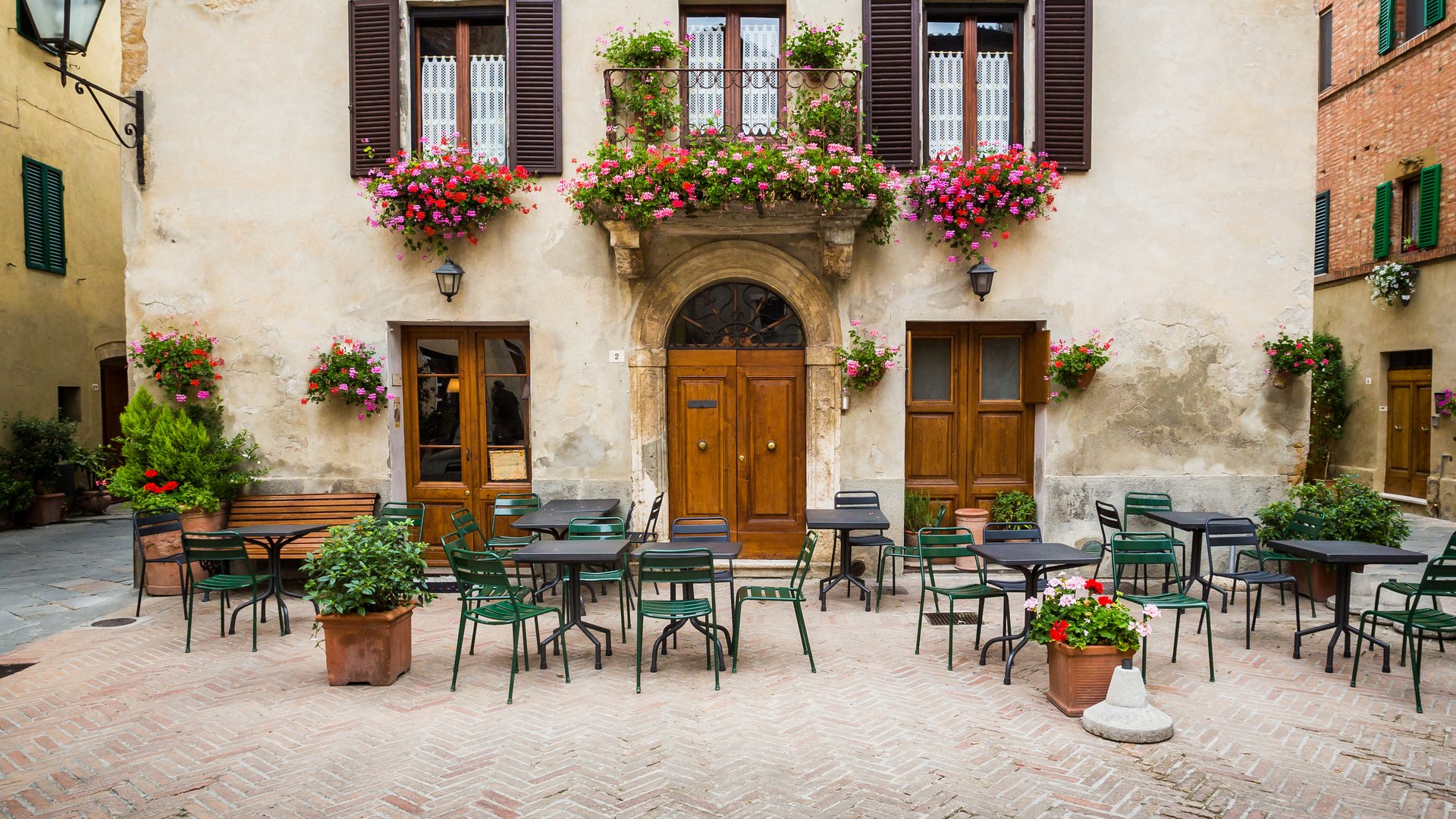 E-Bike Adventure in Tuscany & Umbria | Scenic Rides & Local Tastings