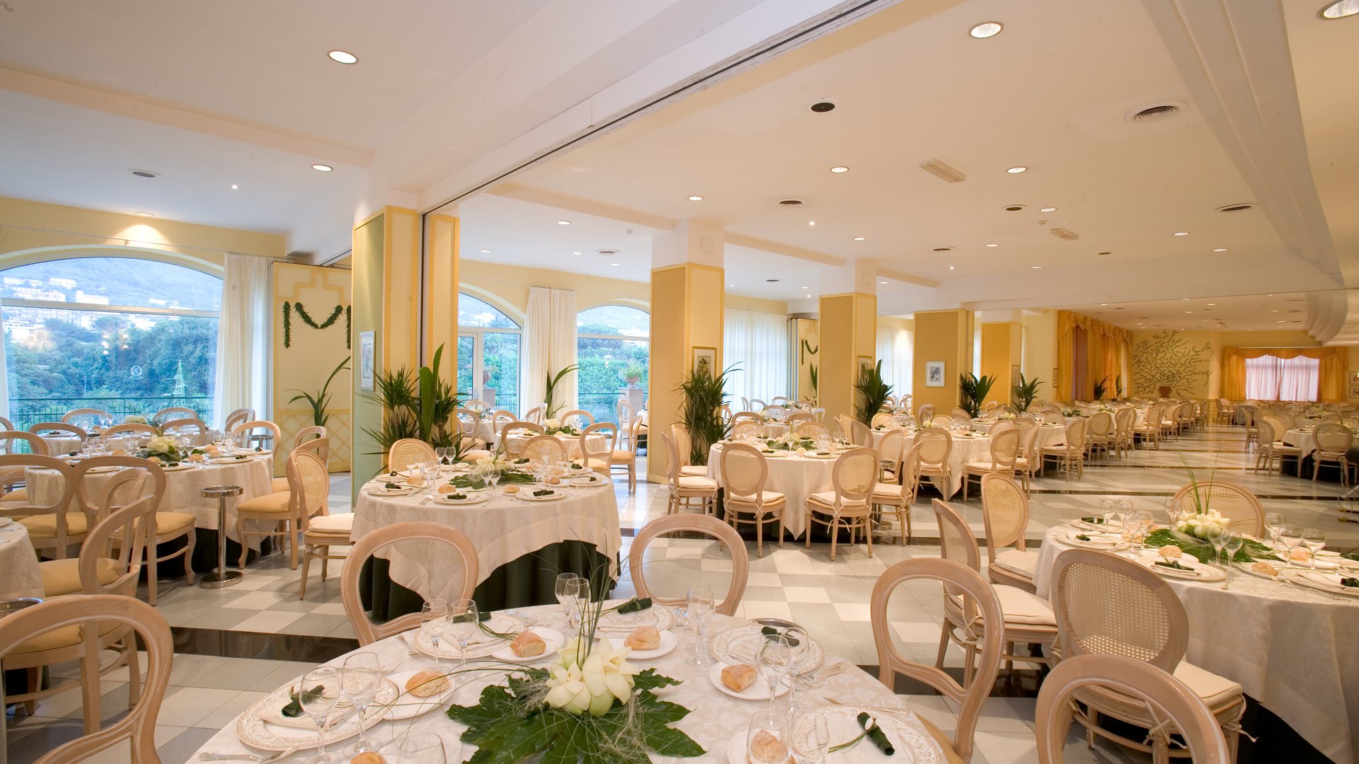 Sonderaktion November | Golf von Neapel - 4* Hotel Dei Congressi