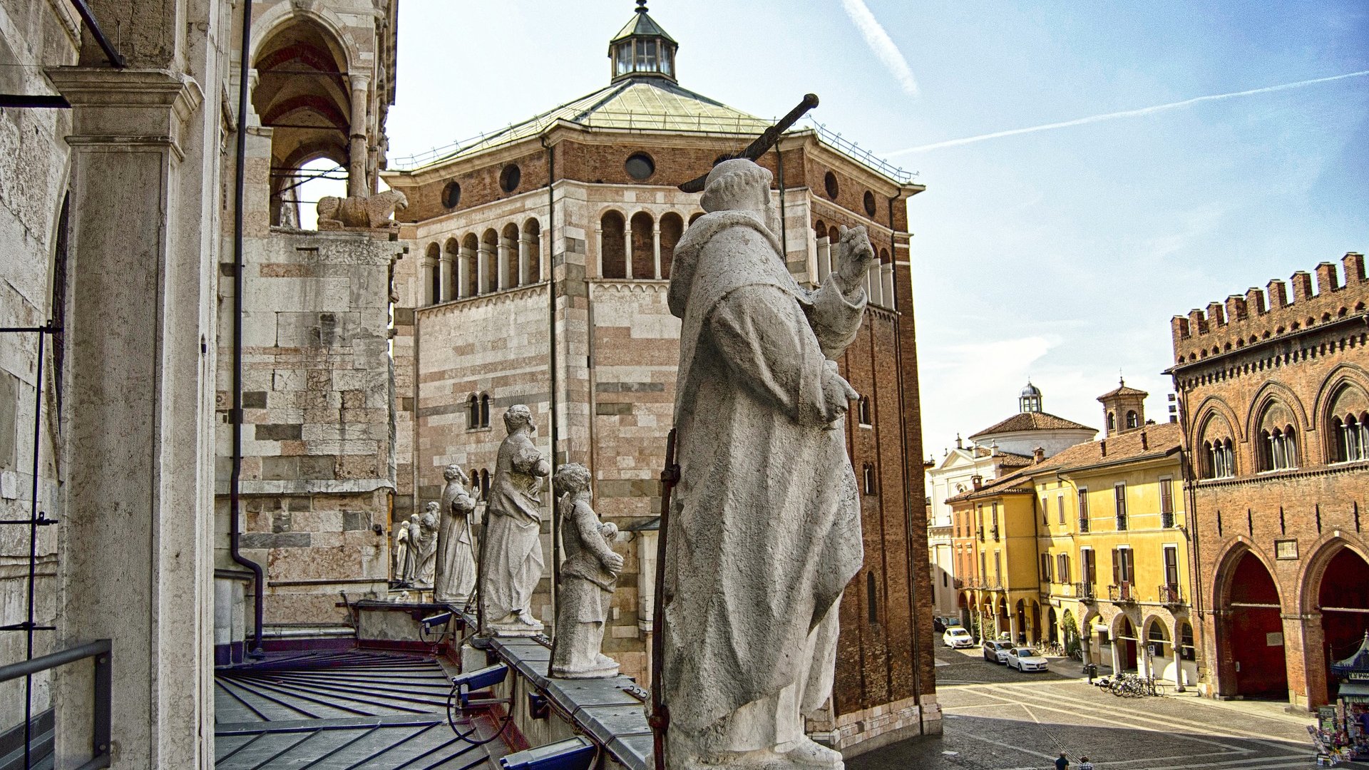 Venice, Verona, Milan, Parma & Tuscany - Italy Music Tour for Group Travel Planners