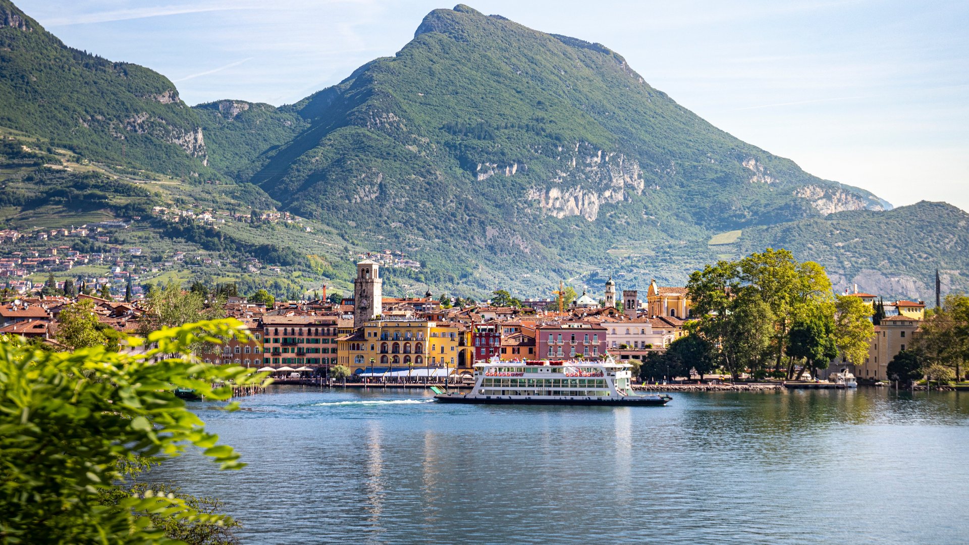 Eröffnung & Abschluss | Gardasee - 4* Grand Hotel Riva Eröffnung & Abschluss | Gardasee - 4* Grand Hotel Riva