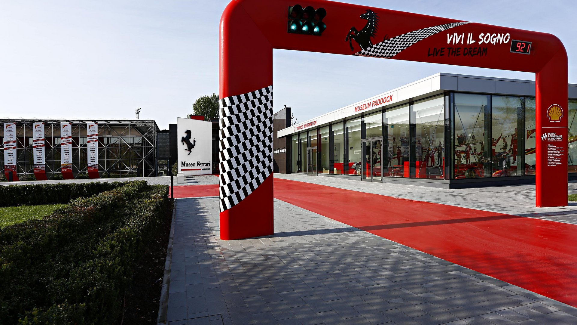 Emilia - Ferrari & Pavarotti