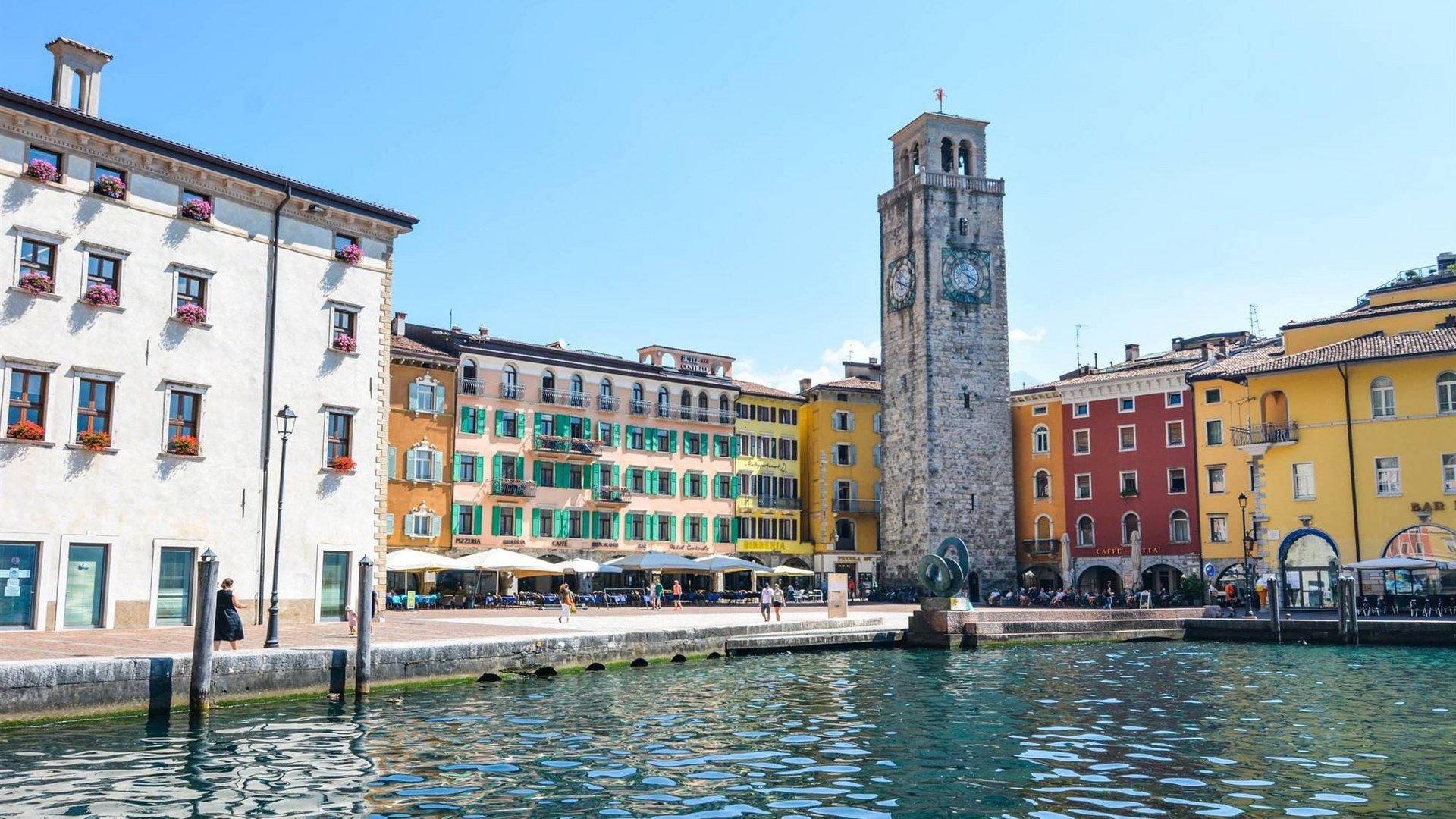 Sonderaktion November | Gardasee - 3* Hotel Centrale