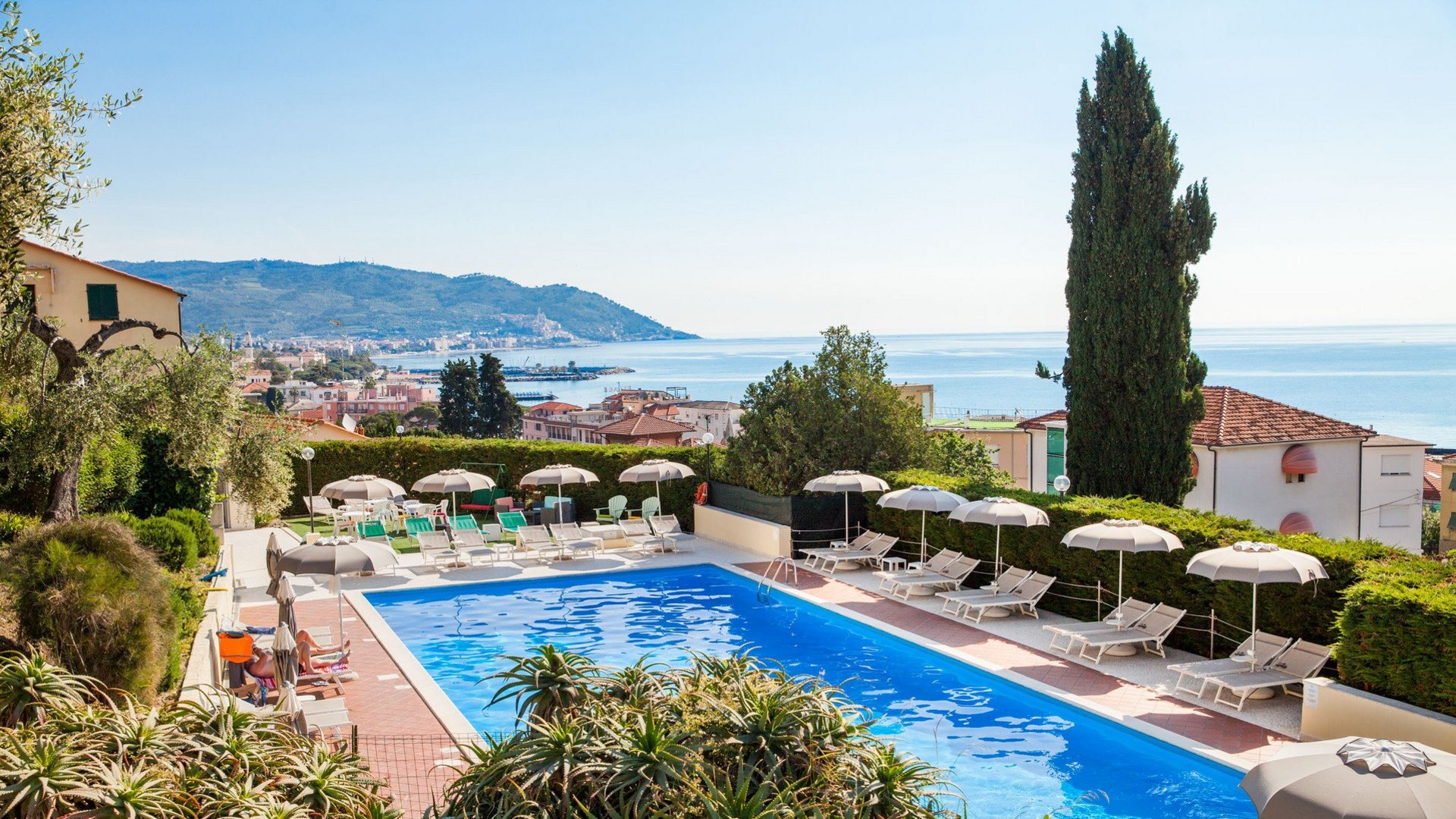 Ligurien - 4* Hotel Metropol | Blumenriviera & Côte d’Azur Ligurien - 4* Hotel Metropol | Blumenriviera & Côte d’Azur