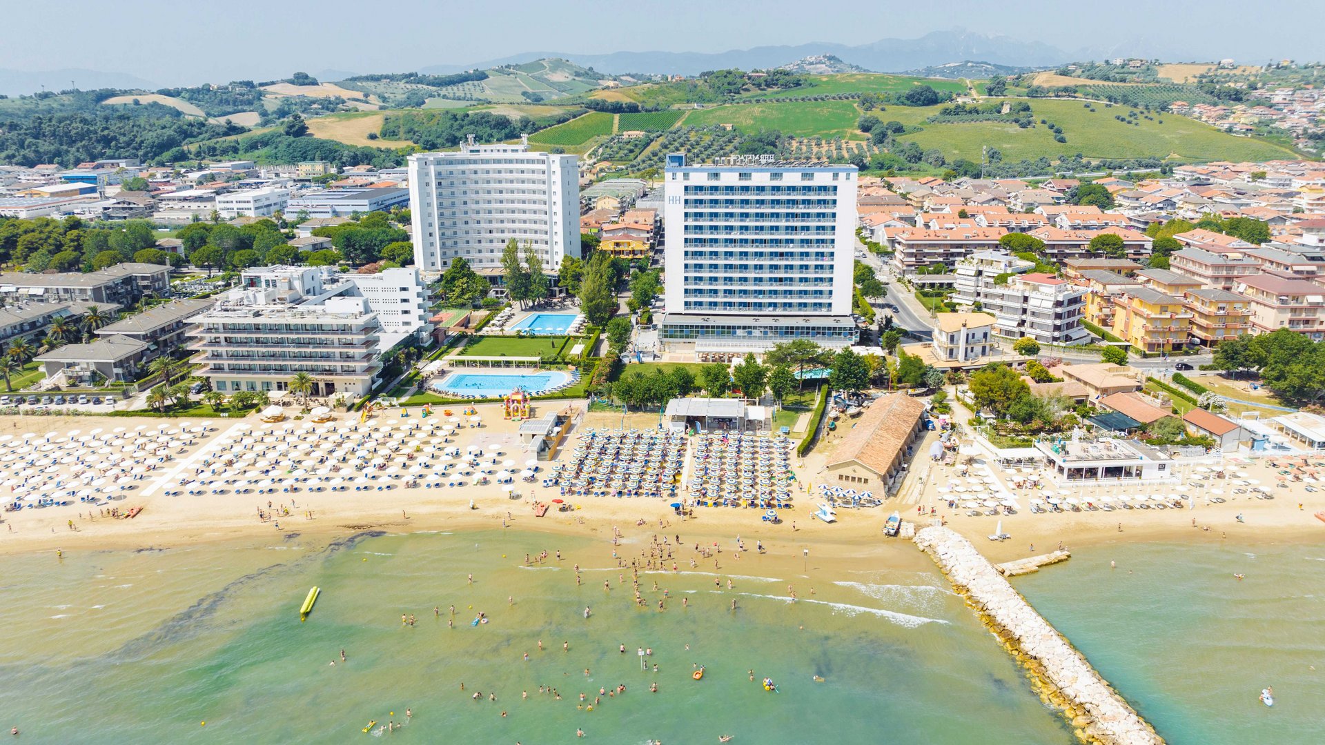 Abruzzen - Vom Meer zum Gran Sasso d’Italia Abruzzen - Vom Meer zum Gran Sasso d’Italia