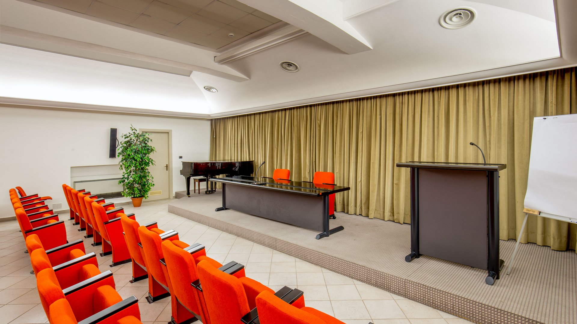 Rom - 3* Casa per ferie S.Maria alle Fornaci | Alle Wege führen nach Rom