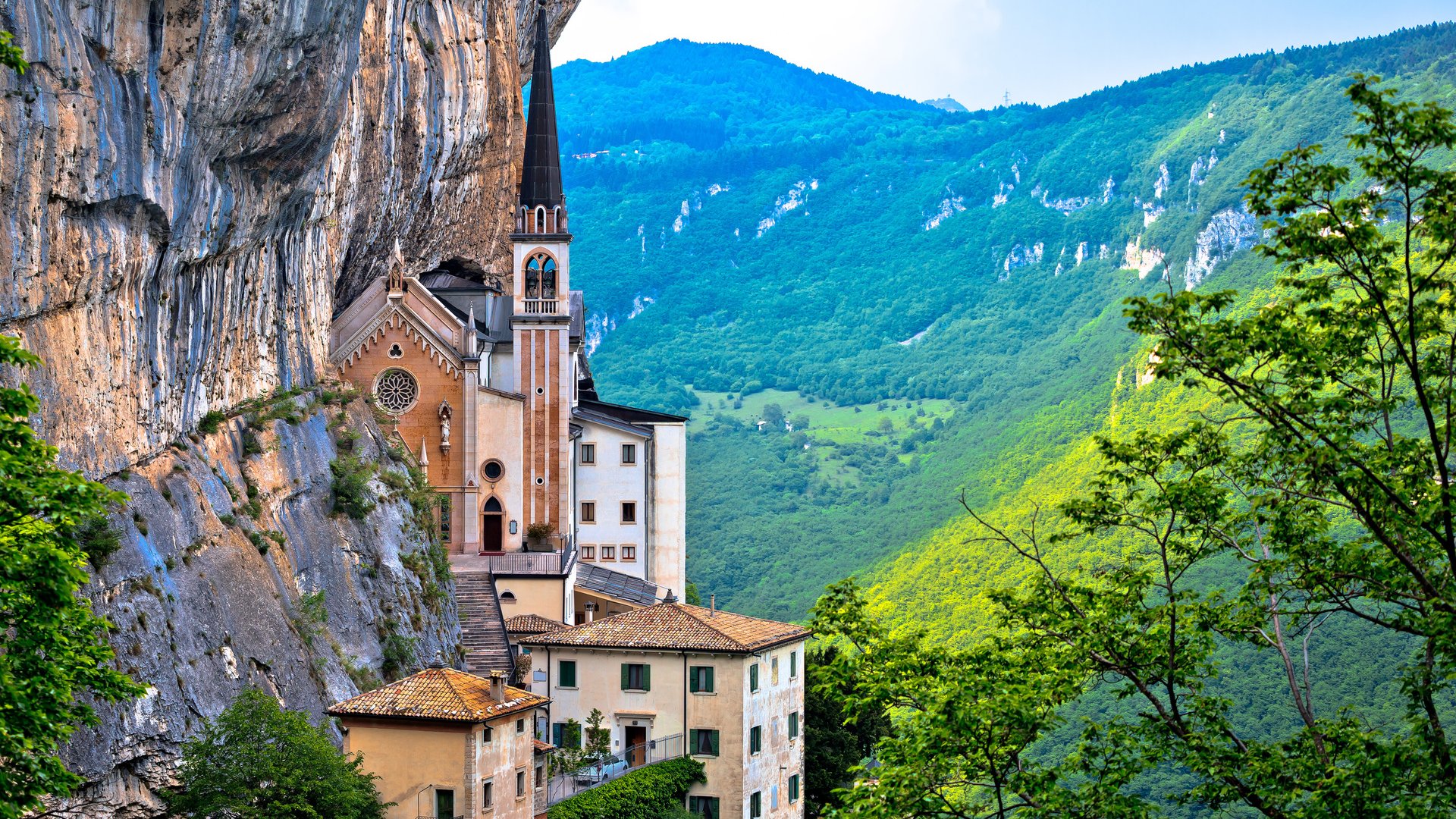 Guided Catholic Tour of Italy: Venice, Assisi, Rome & More