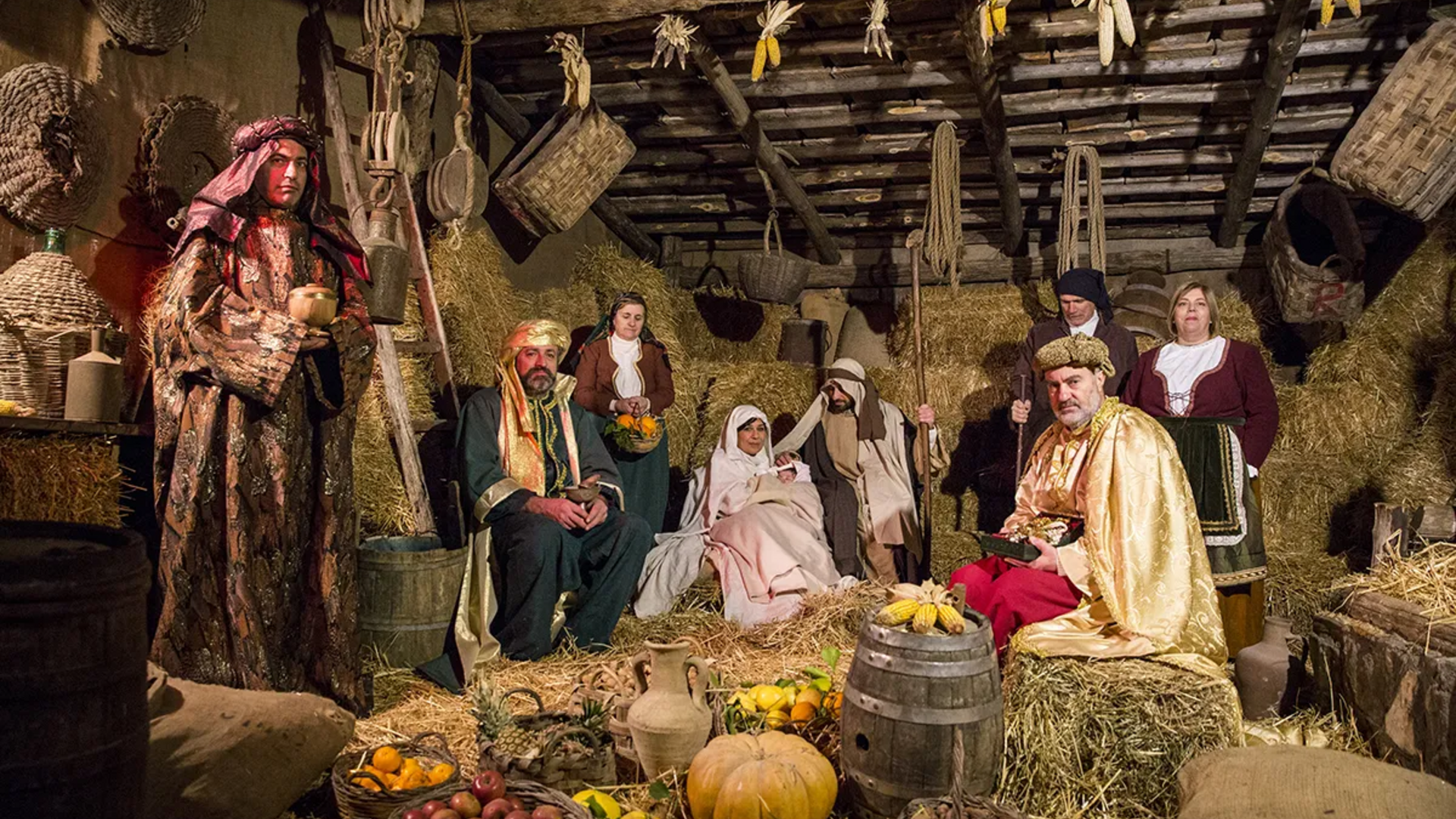 Campania - Caserta, Pompei, Napoli e il presepe vivente a Sorrento