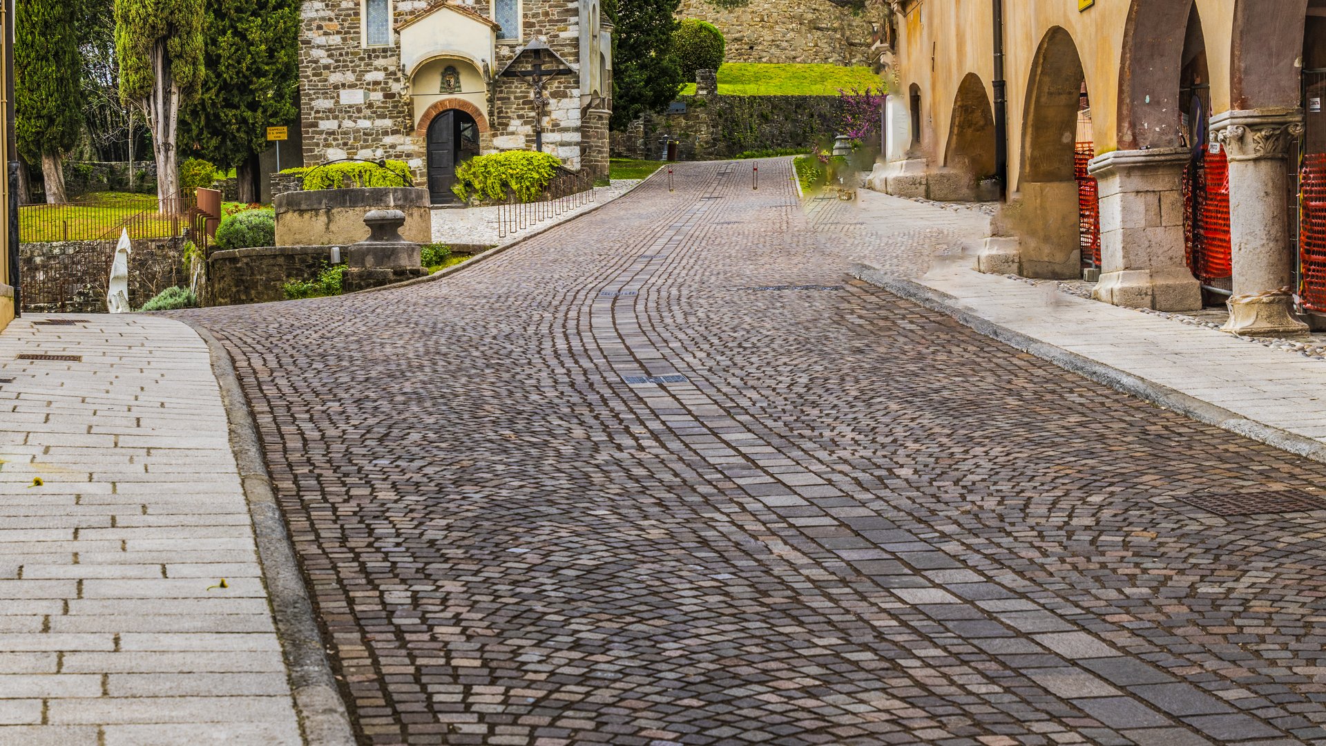 Friuli-Venezia Giulia - Week-end tra i vigneti del Collio Friuli-Venezia Giulia - Week-end tra i vigneti del Collio