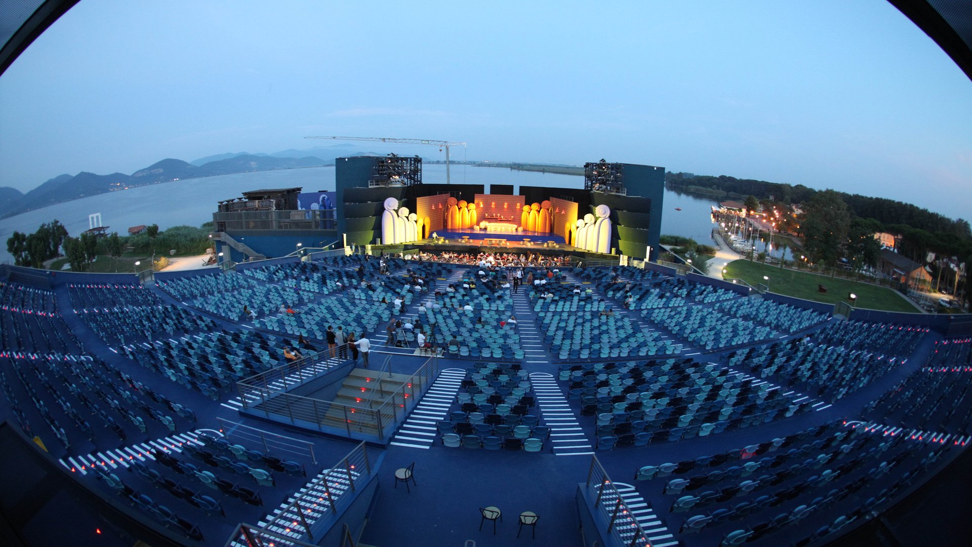 Toscana - La magia del Festival Puccini a Torre del Lago