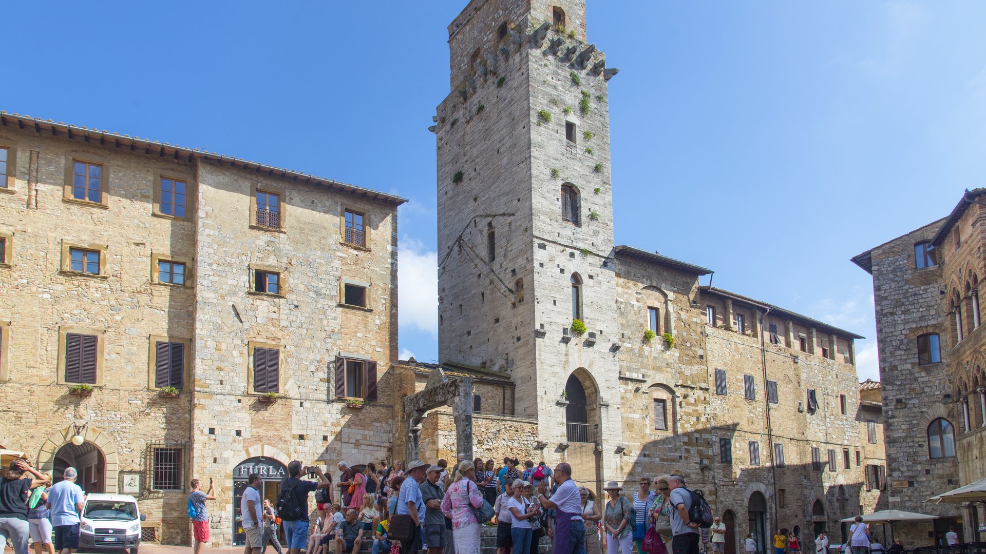 Northern Tuscany Bike Tour: Chianti, Coast & Culture