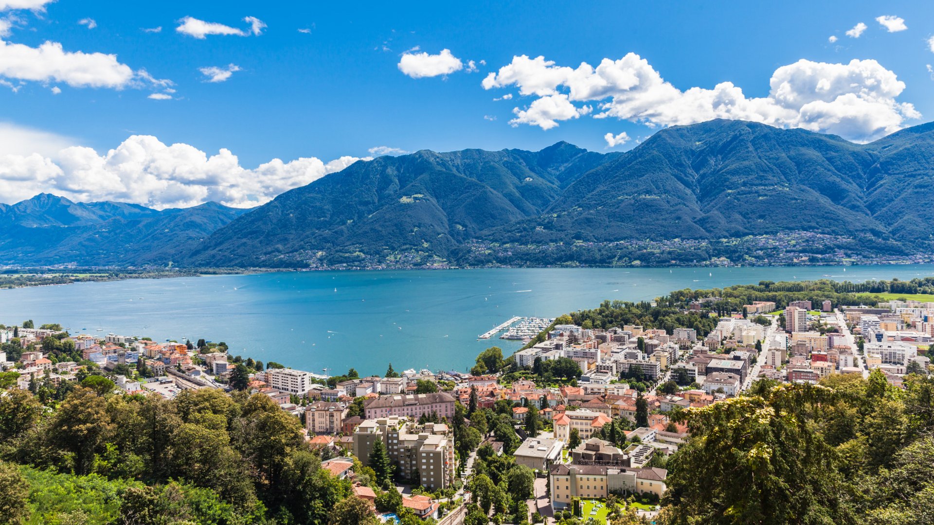 Lombardia e i suoi laghi - Paesaggi mozzafiato del Lago Maggiore
