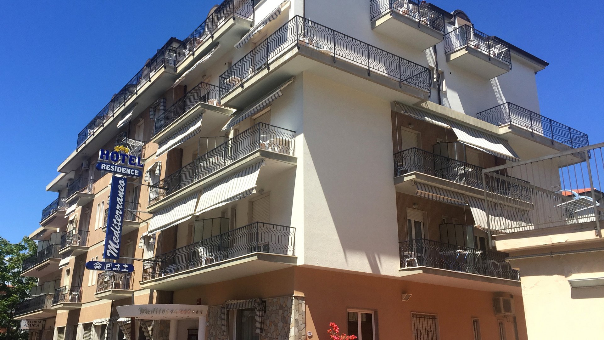 Ligurien - 3* Hotel Mediterraneo  | Blumenriviera & Côte d’Azur