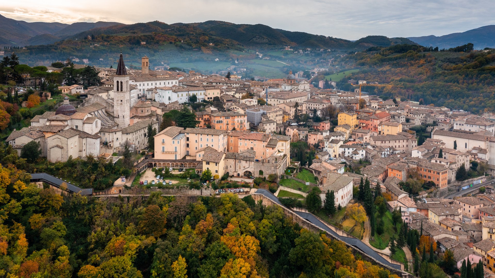 Religious Tour through Italy: Walk the Via Francigena from Assisi to Rome