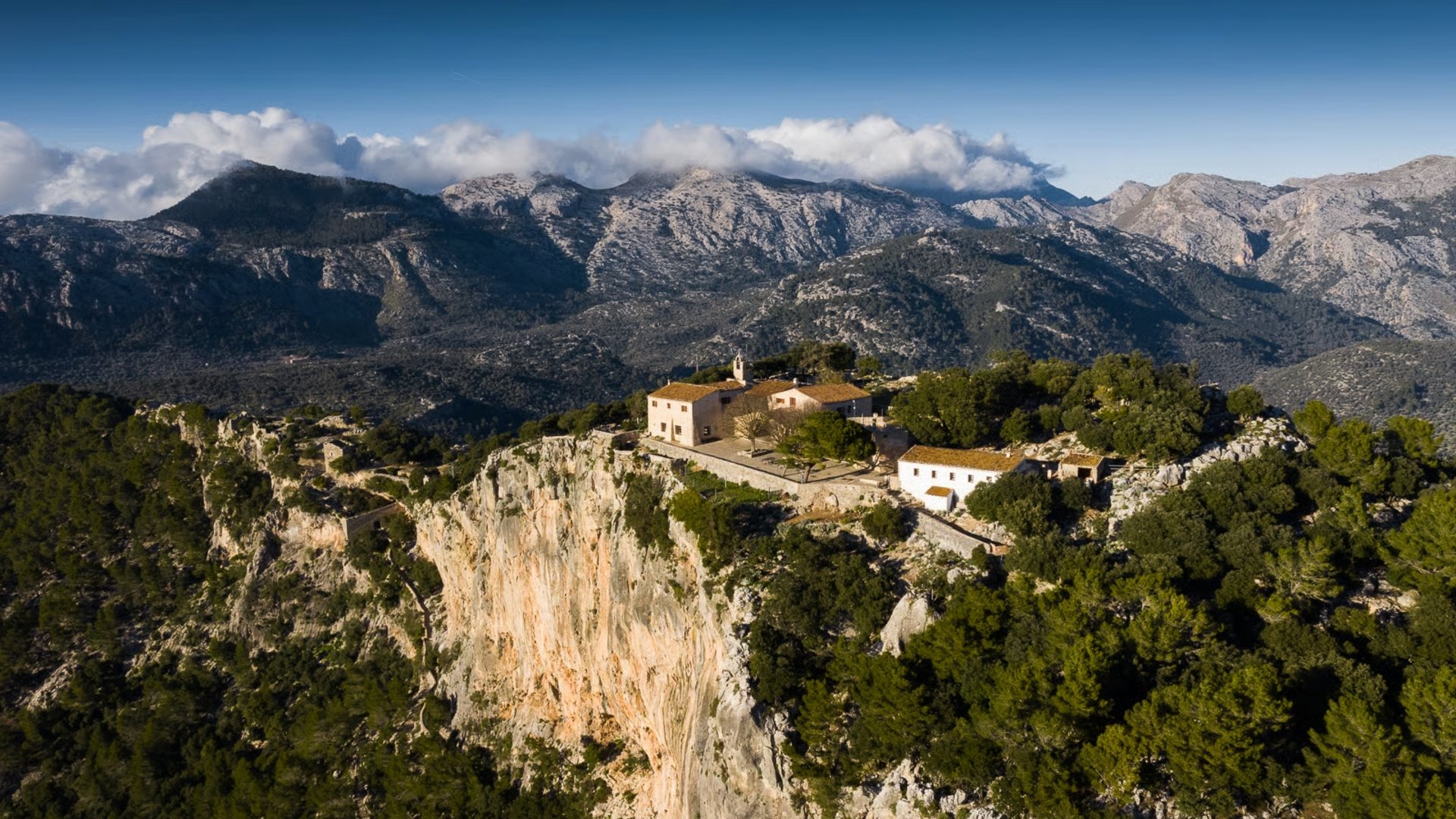 Spagna - Maiorca, emozioni in cammino