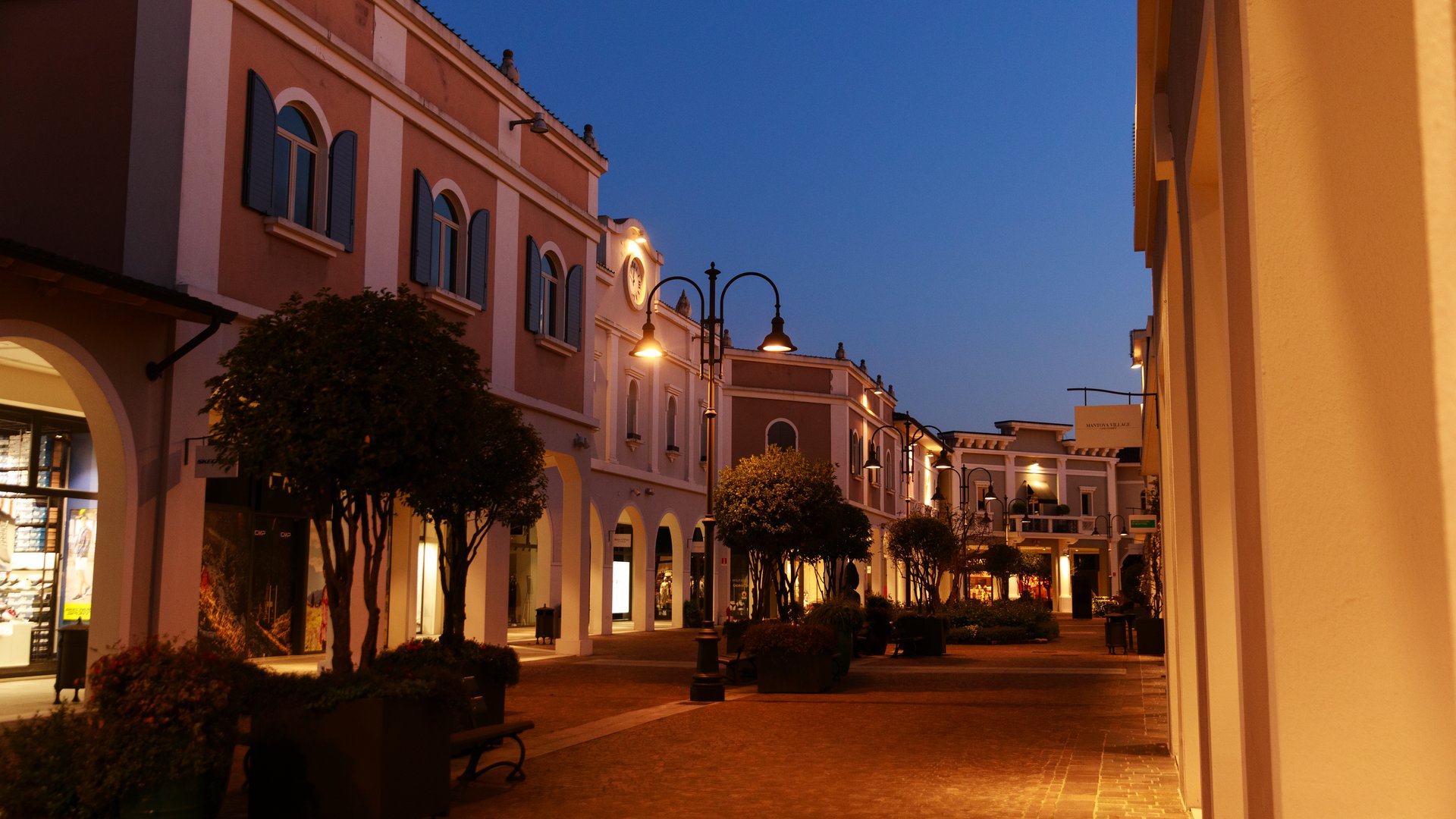 Lombardei - „Black Friday” in Mantua