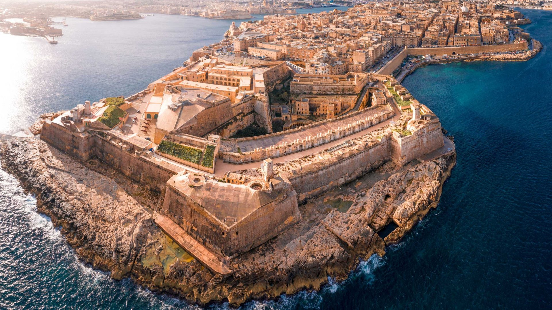Malta - Treffpunkt der Kulturen im Mittelmeer Malta - Treffpunkt der Kulturen im Mittelmeer