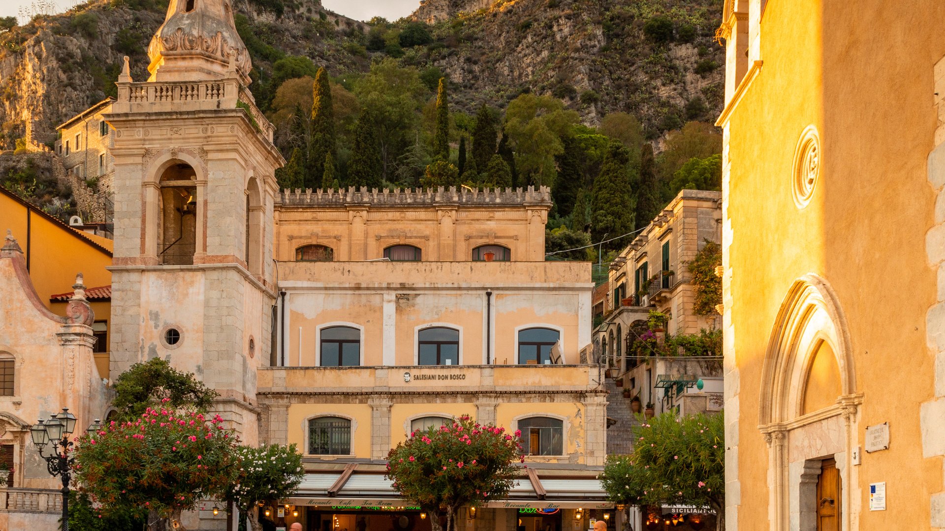 Sicilia - Vini, mandorli e agrumi di Sicilia