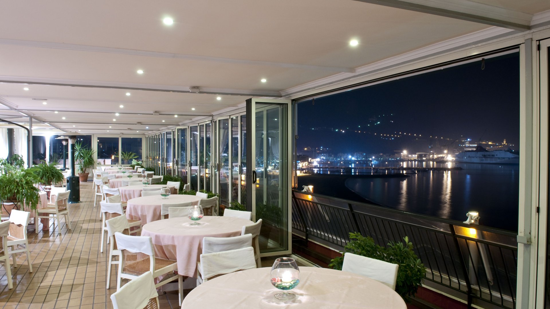 Silvester | Kampanien - 4* Hotel Stabia