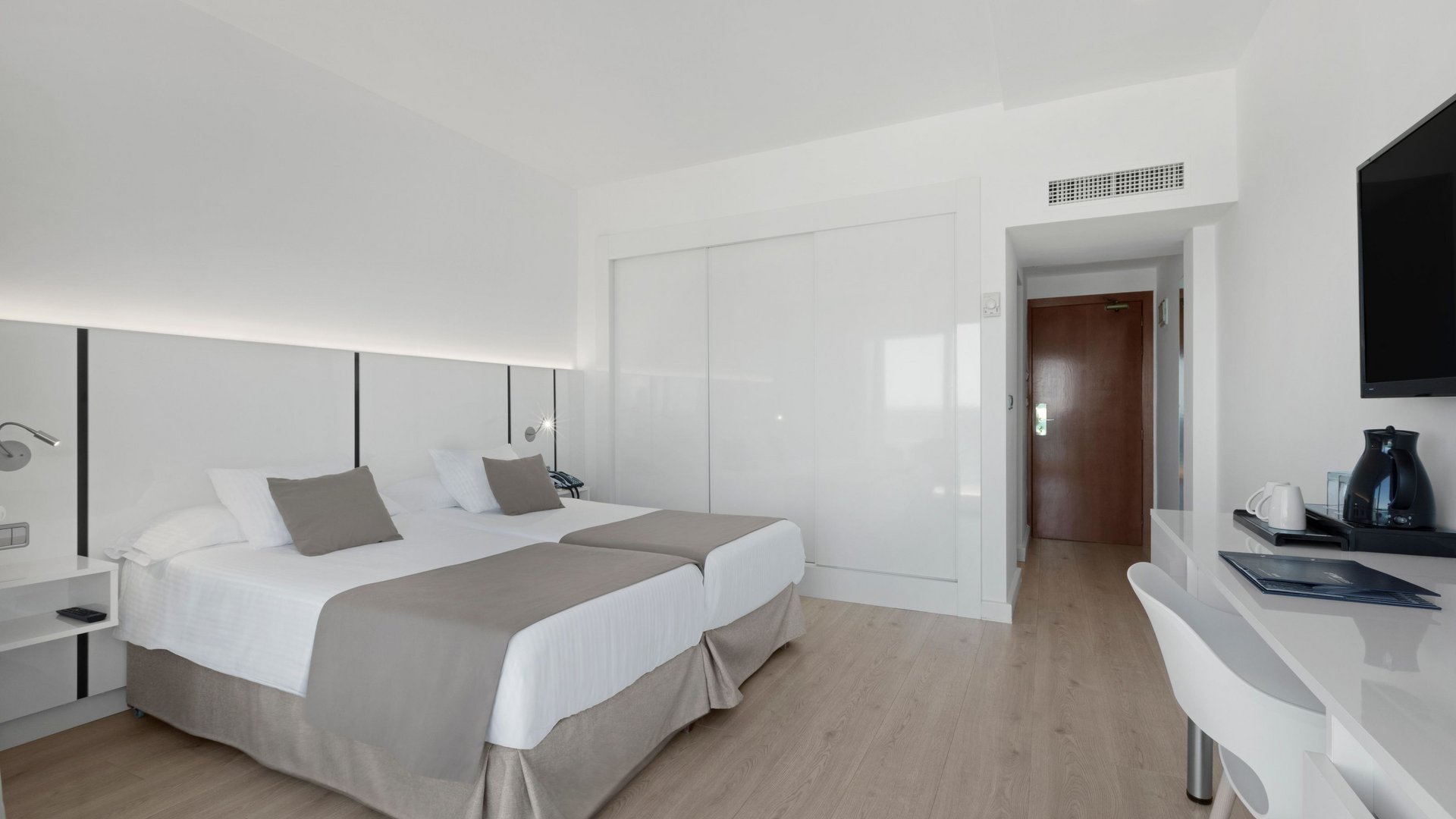 Balearic Islands - The breath-taking beauty of Mallorca