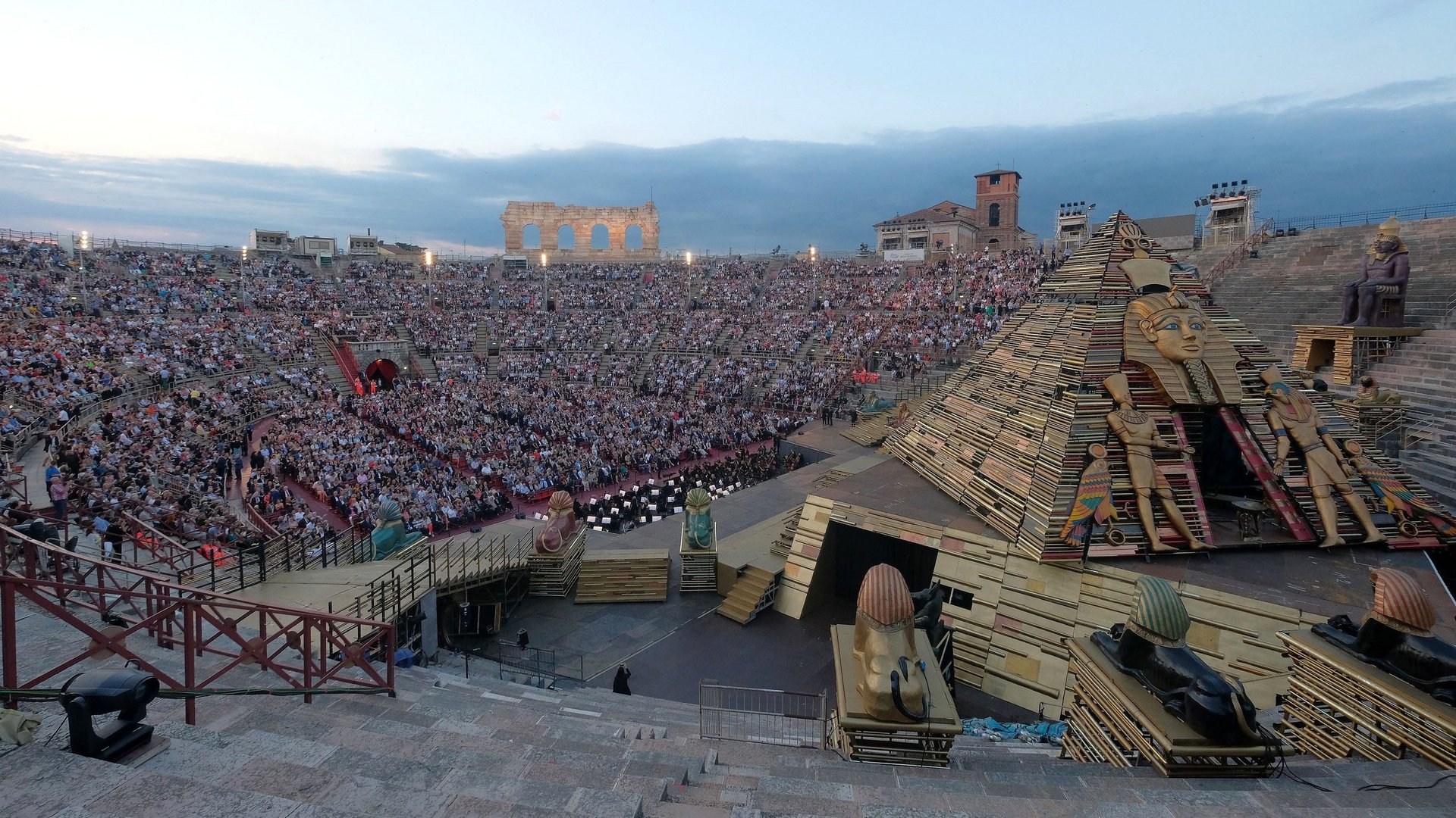 Venetien - Arena di Verona Opernfestspiele 2027 Venetien - Arena di Verona Opernfestspiele 2027