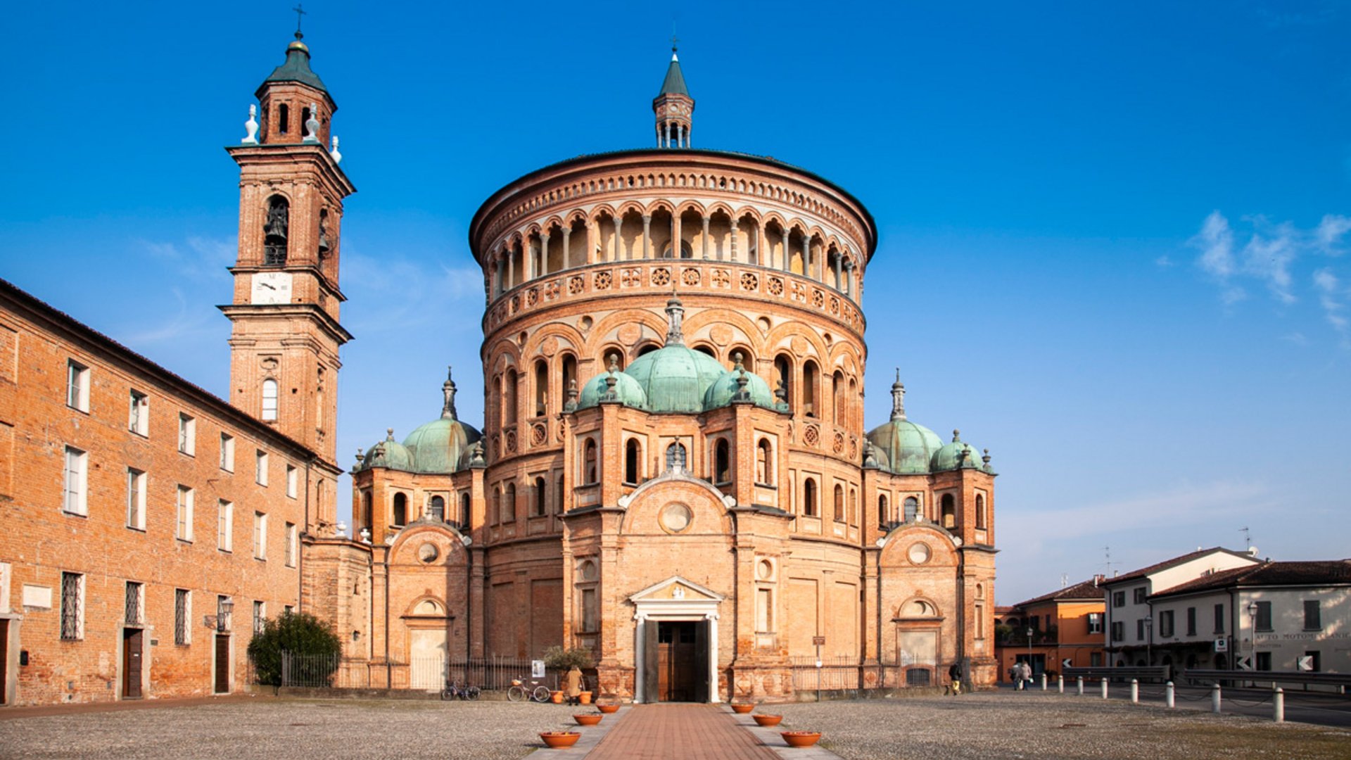 Lombardia e i suoi laghi - Crema, Cremona e Lodi: atmosfere lombarde Lombardia e i suoi laghi - Crema, Cremona e Lodi: atmosfere lombarde