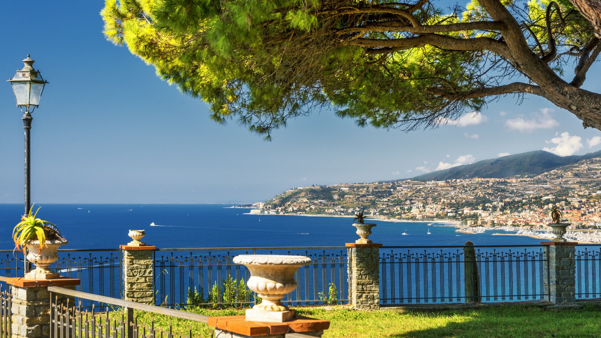 Scenic Bike Tour to Sanremo & Ligurian Riviera | All-Inclusive Cycling Adventure