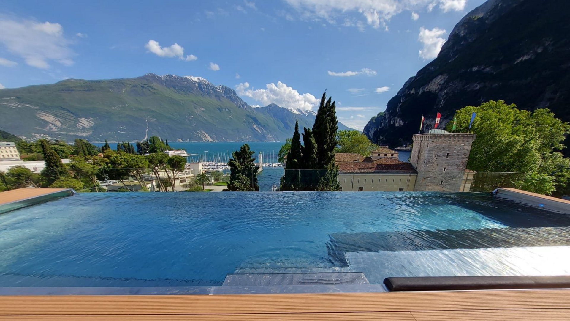 Eröffnung & Abschluss | Gardasee - 4* Grand Hotel Riva Eröffnung & Abschluss | Gardasee - 4* Grand Hotel Riva