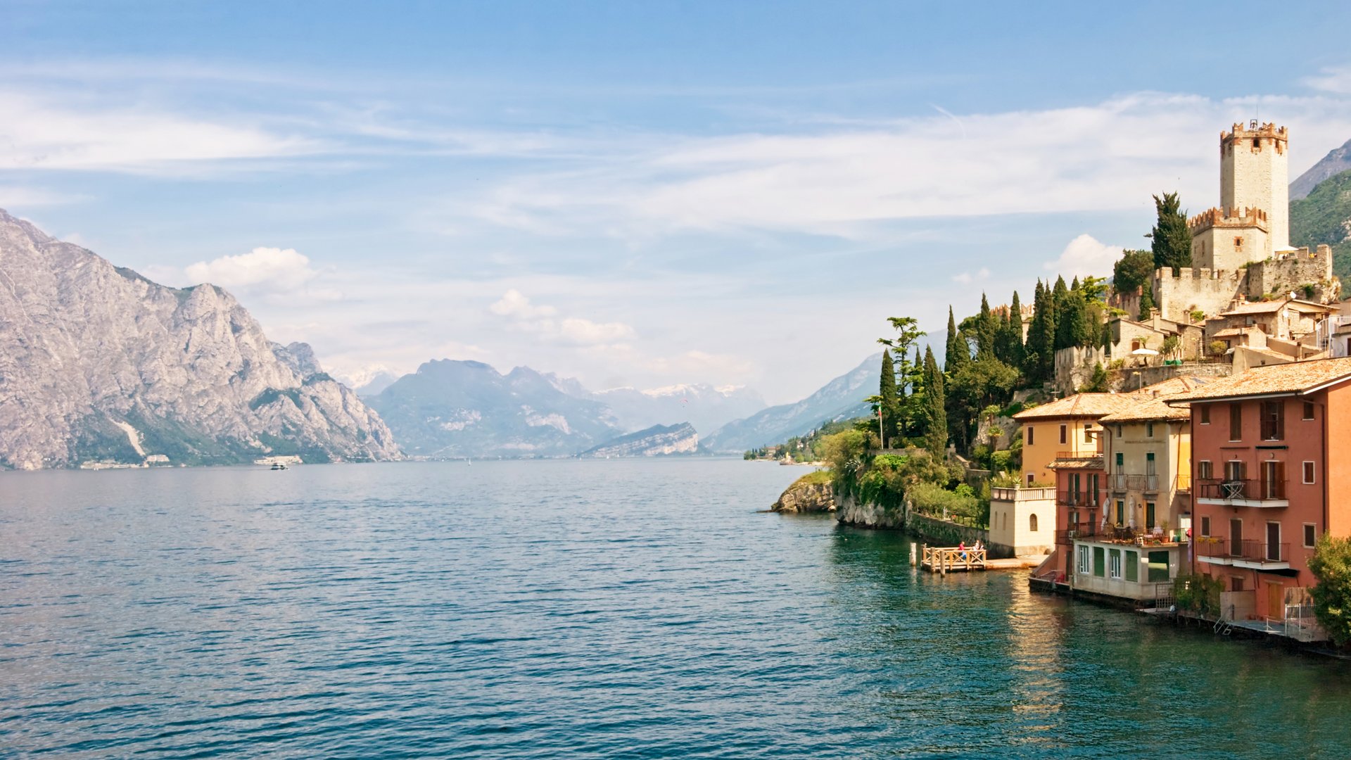 Lake Garda Group Tour: Olive Harvest, Villages & Boat Trip – DMC Italy