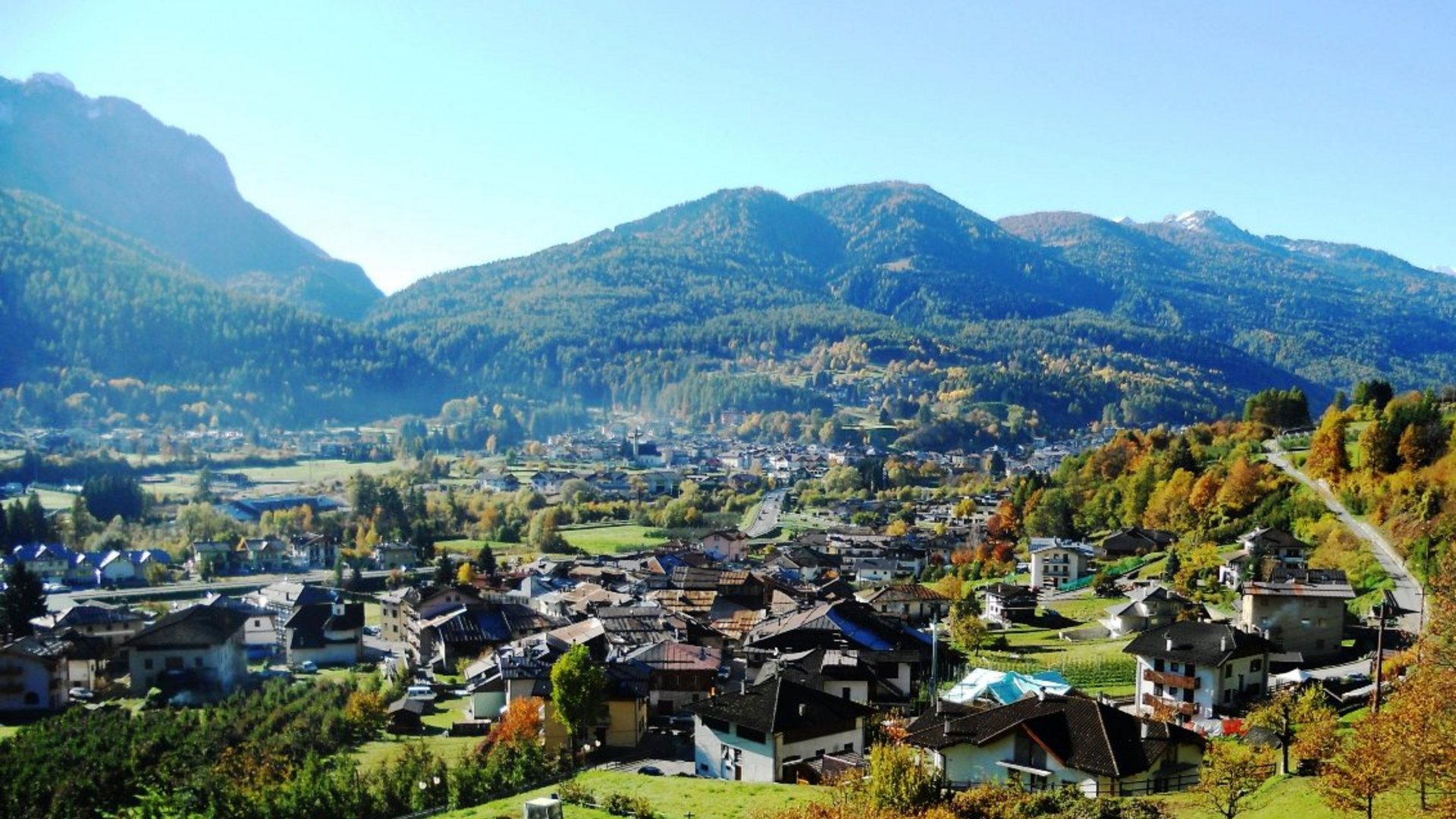 Trentino-Alto Adige - Val di Non e Val di Sole: castelli e tradizioni Trentino-Alto Adige - Val di Non e Val di Sole: castelli e tradizioni