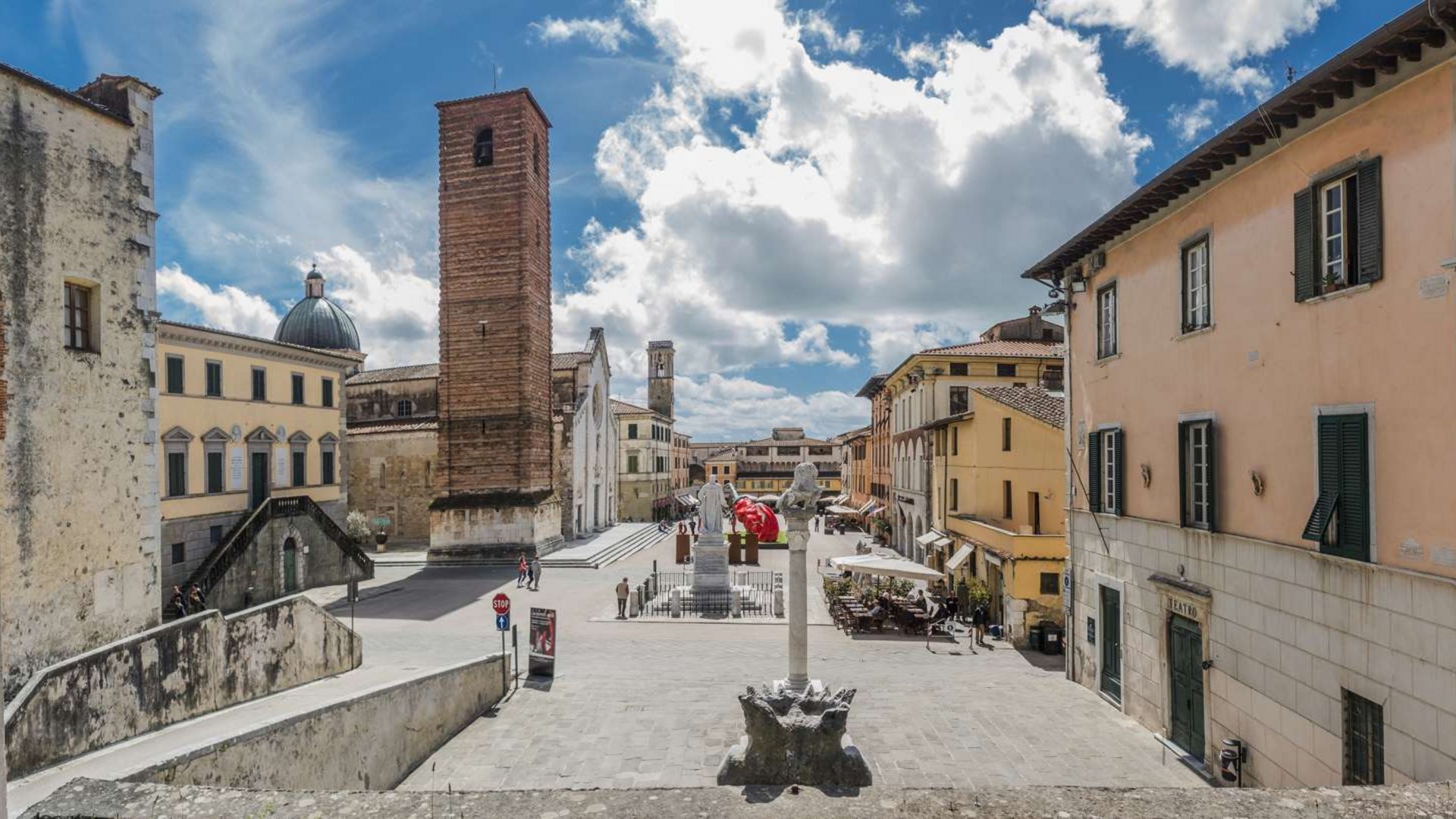 Toscana - Carrara, Colonnata e la Riviera Versiliese