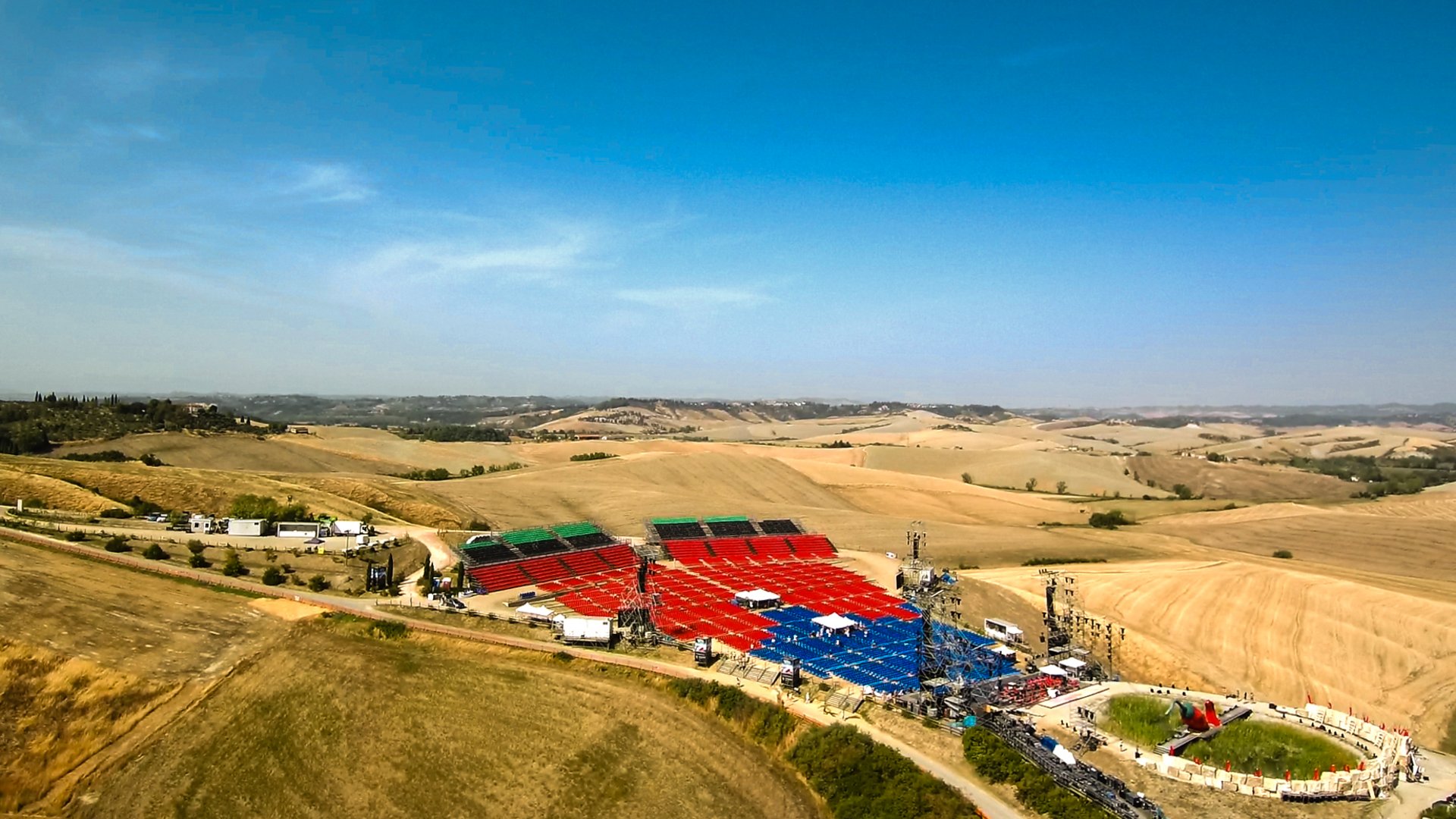 Toscana - Teatro del Silenzio: l’incanto di Andrea Bocelli